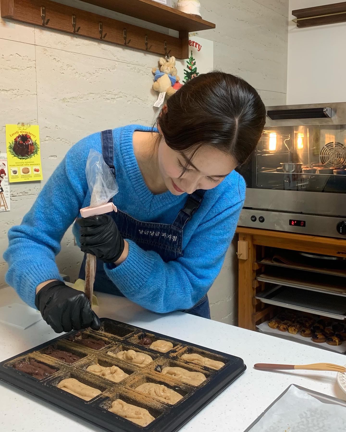 나 왕년에 꽈배기도 만들어 봤다고😛🥖👩🏻‍🍳
주고싶은 분은 많은데 다 나눠주지 못해서 아쉬웠을뿐 ㅠㅠ 
주고나니까 난 하나도 못먹음ㅋㅋㅋㅋㅋ 맛있었죠..?🥹