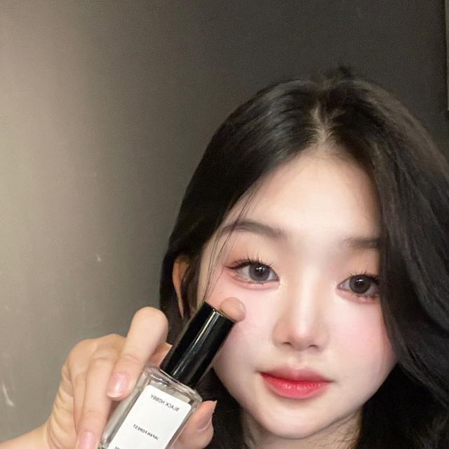 전소영 on Instagram: "#광고 신비로운 향수를 찾으신다면?!💫 [블랙하비] 재팬 포레스트 30ml 블랙하비 재팬 포레스트는 일본의 숲을 표현한 향기로 산뜻한 듯 경쾌한, 신비로운 향이에요🍃🎋