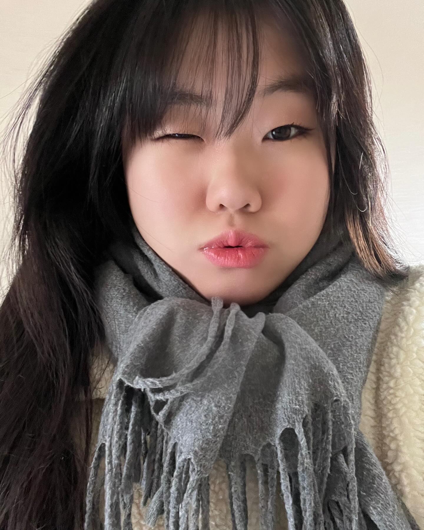 ❄️.._@
.
.
.

#08 #07 #10 
#오오티디 #겨울 #목도리 #ootd
#선팔하면맞팔 #맞팔 #follow4like #fff #followforfollowback #likeforlikes
