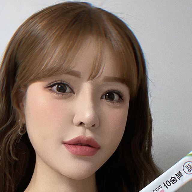 Üᴍɪʏᴀ on Instagram: "#광고
복숭아의 달콤함과 잘 우려낸 홍차를 그대로 담은 맥널티의 아이스티 제로예요🍑
칼로리 부담이 없어서 운동 후에 당 떨어질 때에 마시기 좋고, 따뜻한 물엔 홍차처럼! 탄산수엔 에이드처럼! 다양하게 즐기기 좋더라구요ᰔᩚ 
휴대가 간편한 스틱 포와 이지 커팅으로 아이스티가 생각나는 순간, 언제 어디서든 맛있는 음료를 즐길 수 있어요◡̈ 
제품 구매 링크- bit.ly/zero-stick
#맥널티#복숭아아이스티#청포도아이스티#가방에쏙#홈카페#제로칼로리#제로"