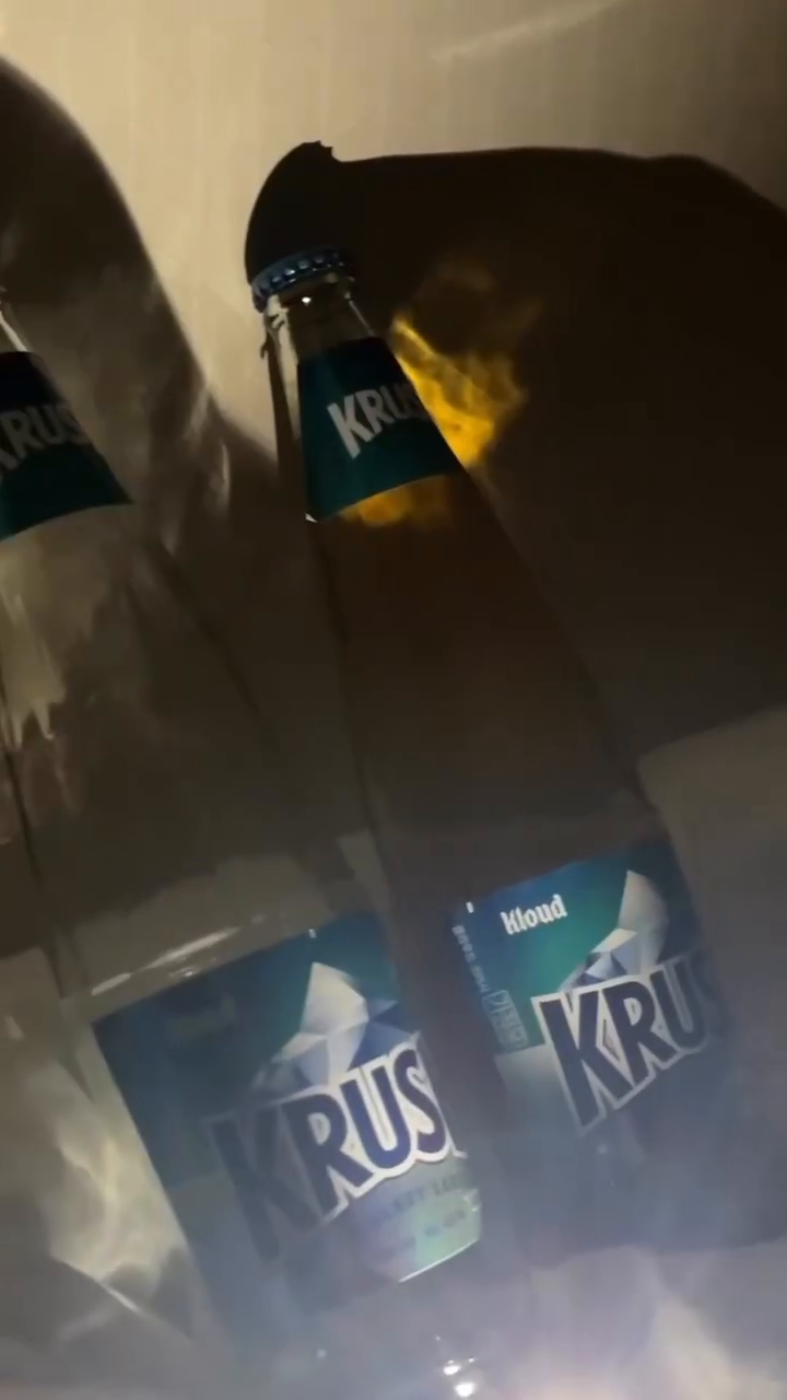 #광고 요즘 맥주는 #KRUSH 🍻💛
krush_beer
연초파티에 크러시 마시면서  힙하게 즐기기!
대세는 #엠유티샷 #크러시 #크러시맥주 #4세대맥주 #crushon #crushonKRUSH 

* 지나친 음주는 뇌졸중, 기억력 손상이나 치매를 유발합니다. 임신 중 음주는 기형아 출생 위험을 높입니다.
