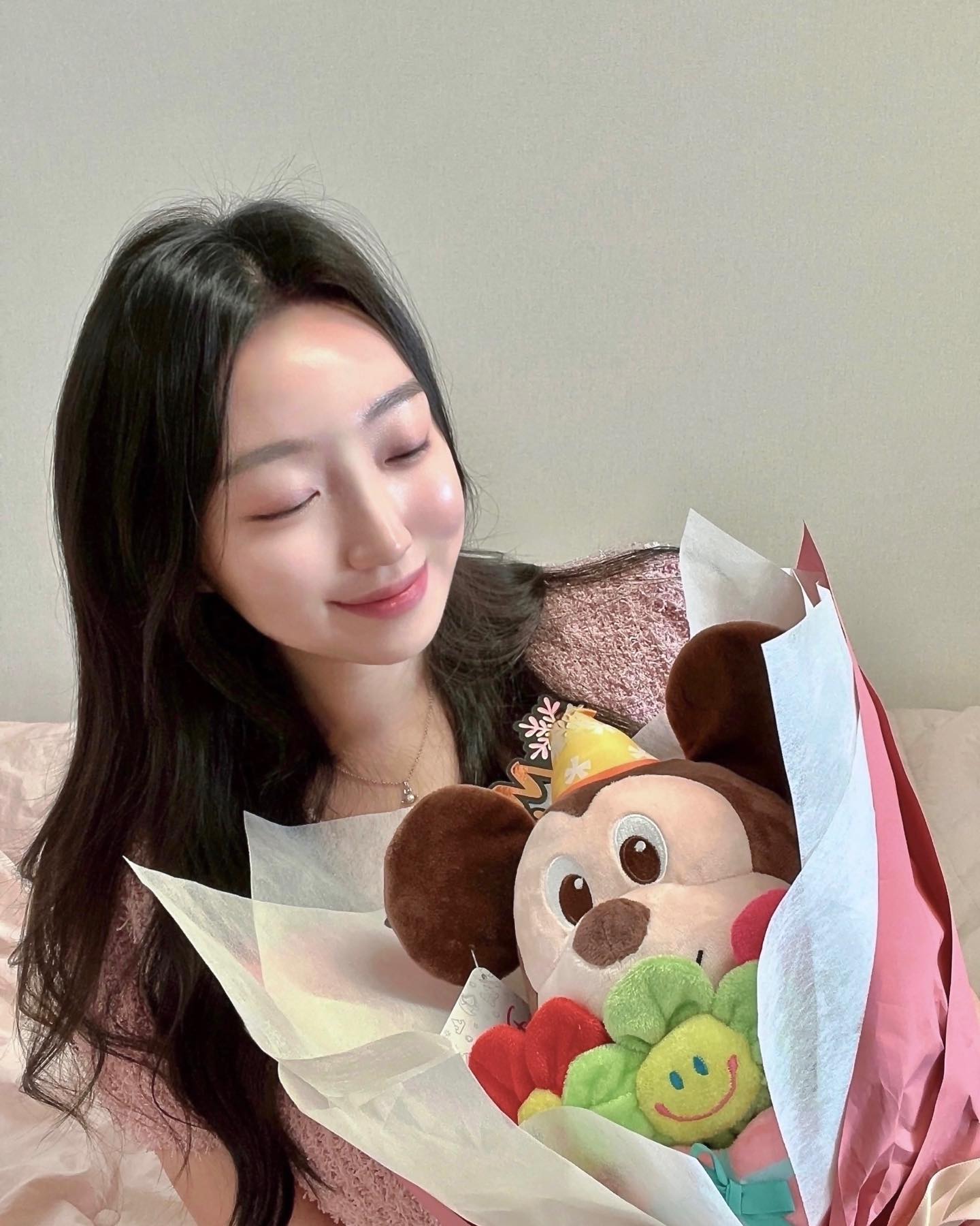 🎄메리 2023 크리스마스🎄 #영이커플 
깜짝 선물을 준비한 내 산타, 증말 사랑이야🧸❣️