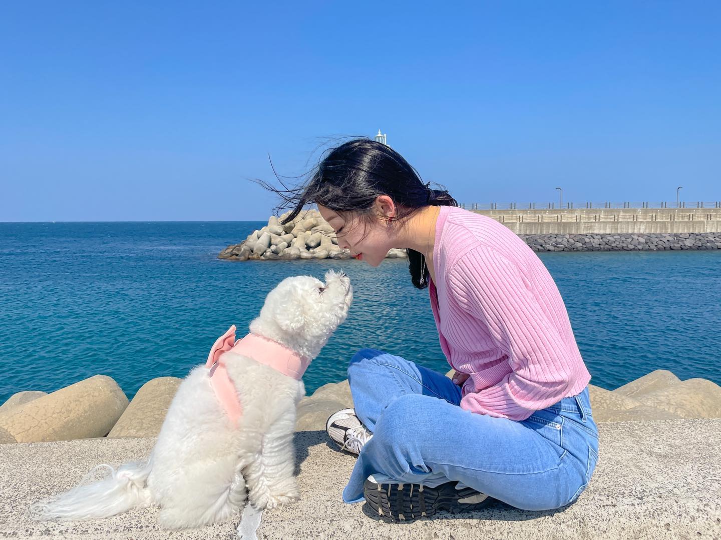 뽀뽀 절대 안해주는 애💘