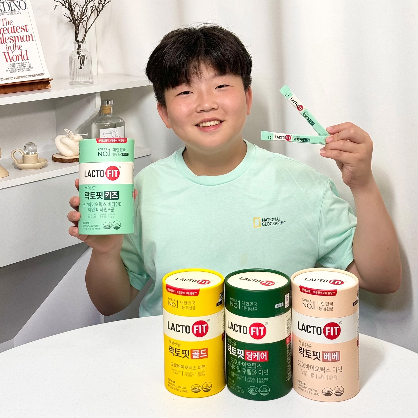 #유료광고  lactofit_official

우리 꼬맹이 장 건강을 위해서
매일매일 섭취하고 있는 락토핏 #유산균

유산균 균주 개발부터 생산과 유통까지 종근당건강에서
관리하는 온 가족 맞춤 *1등 유산균 락토핏 
여름맞이 특별행사를 진행한다고해요.

락토핏 구성으로 곧 다가올 여름휴가와 
가족 건강을 동시에 챙겨보세요.

*구매율 1위: 2023년 한국건강기능식품협회, 프로바이오틱스 부문 

📌락토핏과 함께하는 시원한 혜택!

이번 프로모션으로는 락토핏 제품 구매 금액에 따라 
증정되는데요

7월 15일 ~ 7월 25일까지 기간 내 구입하시는 경우
7.5만원 구매 당 오션월드 50% 할인권 1장 증정
13만원 구매 당 오션월드 50% 할인권 2장 증정
키즈 or 베베 4통 구매 시 비치타올 1장 증정
당케어 4통 구매 시 비치타올 1장 증정
골드 3입 선물세트 구매 시 비치타올 1장 증정
당케어 2통 또는 골드 50포 3통 구매 시 우산 1개 증정

우리 가족에게 필요한 락토핏 상품 구매도 하고
시원한 혜택 받아보시면 좋을꺼같아요.

종근당건강의 #락토핏 제품에는!

*락토핏 골드 
장 건강부터 정상적인 면역 기능까지 동시에! 
온 가족에게 추천하는 유산균 

*락토핏 당케어
장 건강과 식후 혈당상승 억제 동시에! 
신바이오틱스에 바나바잎 추출물, 아연까지 락토핏 당케어 한 포에 모두 
당류 ZERO* 당으로 당 함량 걱정 없는 락토핏 당케어! (*1일 섭취량 1포(2g) 기준) 
정 건강과 혈당 케어가 필요한 분들께 추천하는 유산균

*락토핏 베베 
아연 함유로 우리 아기 장 건강과 정상적인 면역기능을 동시에! 
물, 분유, 우유 어디든 잘 녹아 편하게 먹이기 좋은 유산균 
만 1세 ~ 3세 아이들에게 추천

*락토핏 키즈 
비타민 B군 함유로 성장기 아이의 성장 밸런스와 일상을 활기차게! 
비타민D, 아연, 비타민 B군이 락토핏 키즈 한 포에
만4세~14세 아이들에게추천

온 가족 영양제인 만큼 락토핏은 선택이 아닌 필수!

#종근당건강 #락토핏다이어트 #프로바이오틱스
#유산균추천 #락토핏골드 #락토핏당케어
#락토핏키즈 #락토핏베베 #오션월드 #워터파크
#여름여행지 #자녀유산균 #패밀리유산균 
#부모님선물 #혈당케어 #대한민국1등유산균