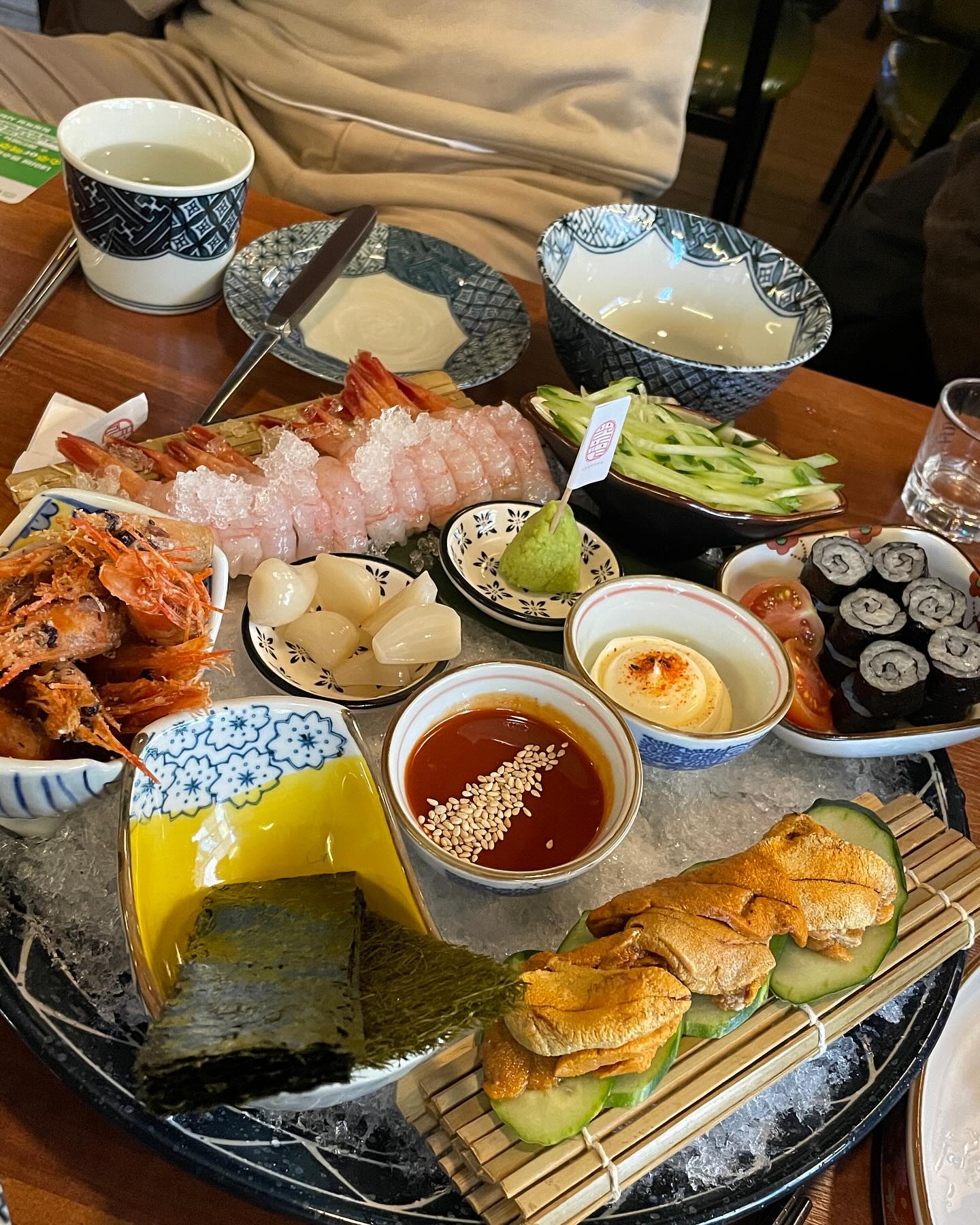 랼랄라~~ 민지 청첩장 모임 / 낮술 새삼 넘 좋다~~ ^^ 결혼 ㅊㅋ ~~^^
