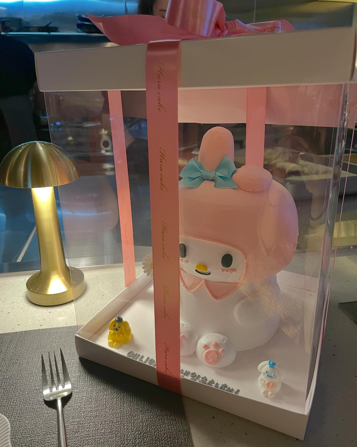 정말 왕귀여운 케이크와 아이폰 15 개봉기✌🏻