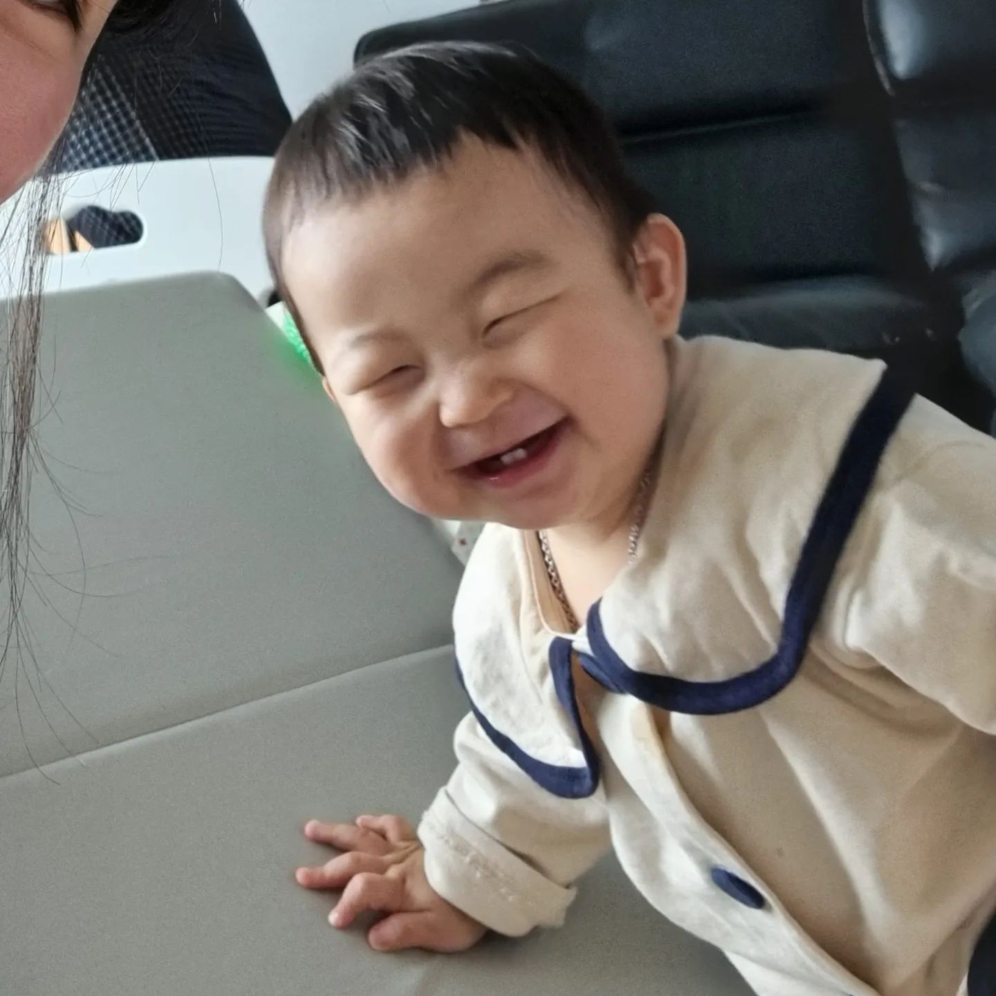 잔망 꿀별 시리즈🐥

요즘들어 싱글싱글 너무 잘 웃는 아드님❣️
굴러다니는 낙엽만 봐도 꺄르르 거릴 10갤이지 암암. 가을타나봐?🍁🍂