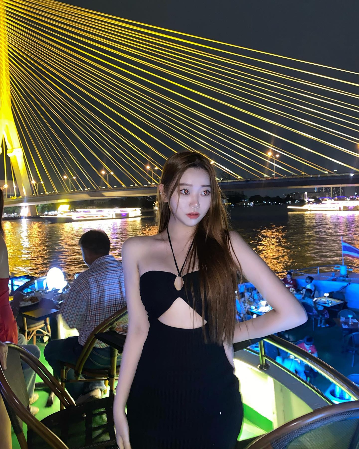 방콕 별거 읍드라 ~..😵‍💫🖤