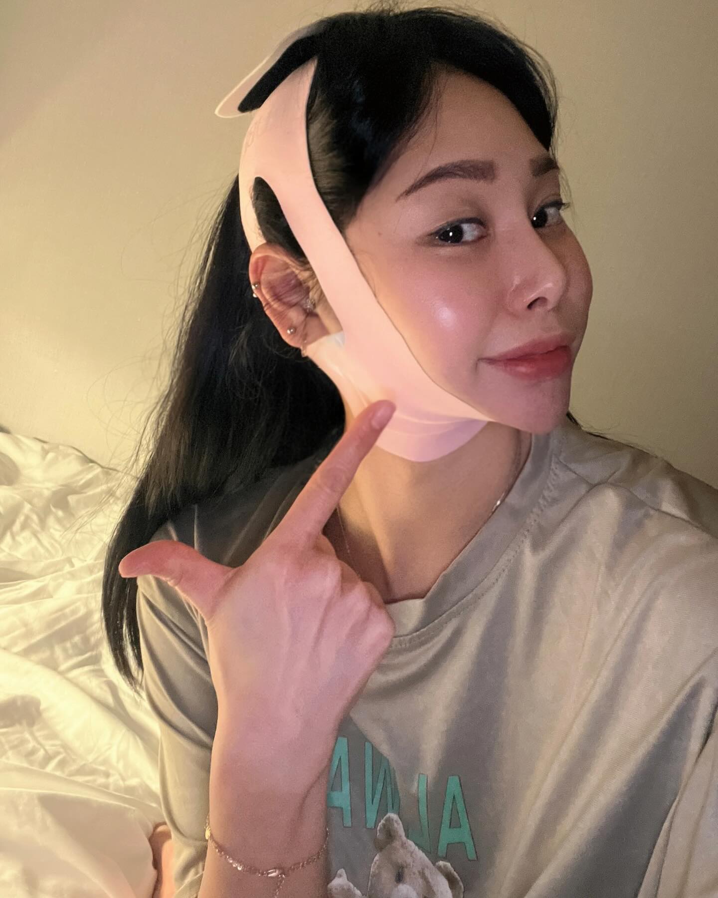 #협찬
난 집에서 편하게 리프팅 한디~🩷
V라인 만들어주는 리프팅팩!! 1일1팩으로 탄력있는
작은얼굴로 만들어줘여 개꿀템👍🏻👍🏽👍🏻👍🏽
