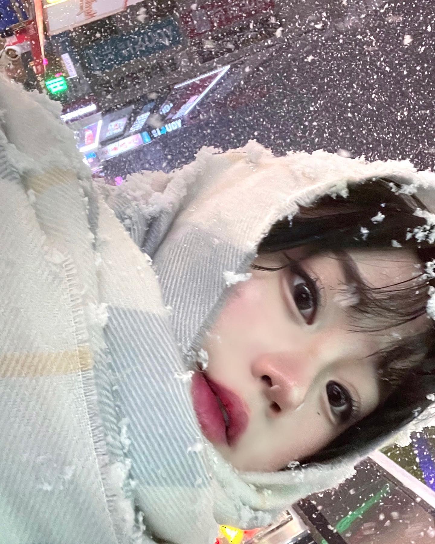 ❄️하린이와 동심가득 눈밭 데이트☃️
줄 서는 것도 마냥 재미있었다🤍