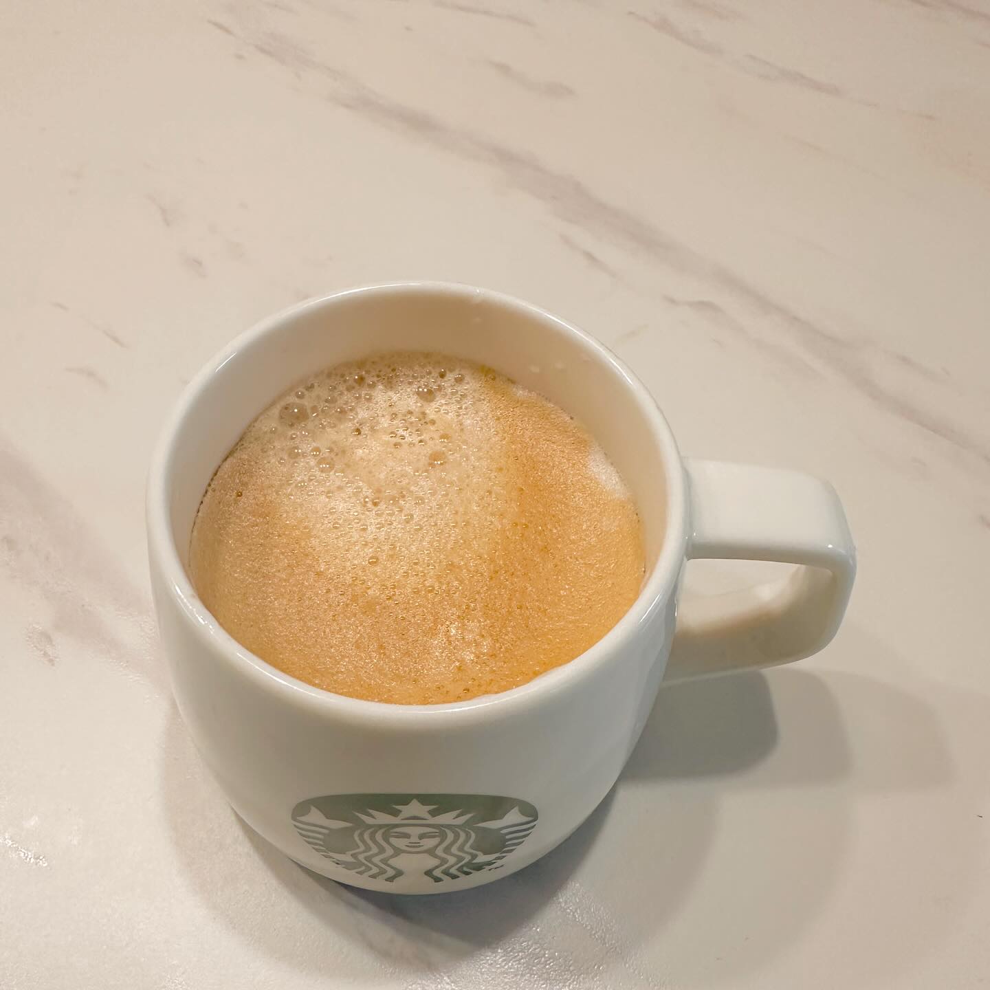 .
따땃해 ☕️
.
이안이 이제 8개월! 
어린이집 상담하고 왔는데, 언제부터 보내면 좋을까요오? 😶 
.
#8개월아기 #8개월어린이집 #어린이집입소상담 #생각이많은요즘 👀
#커피타임 #엄마시간 #자유시간 #낮잠시간