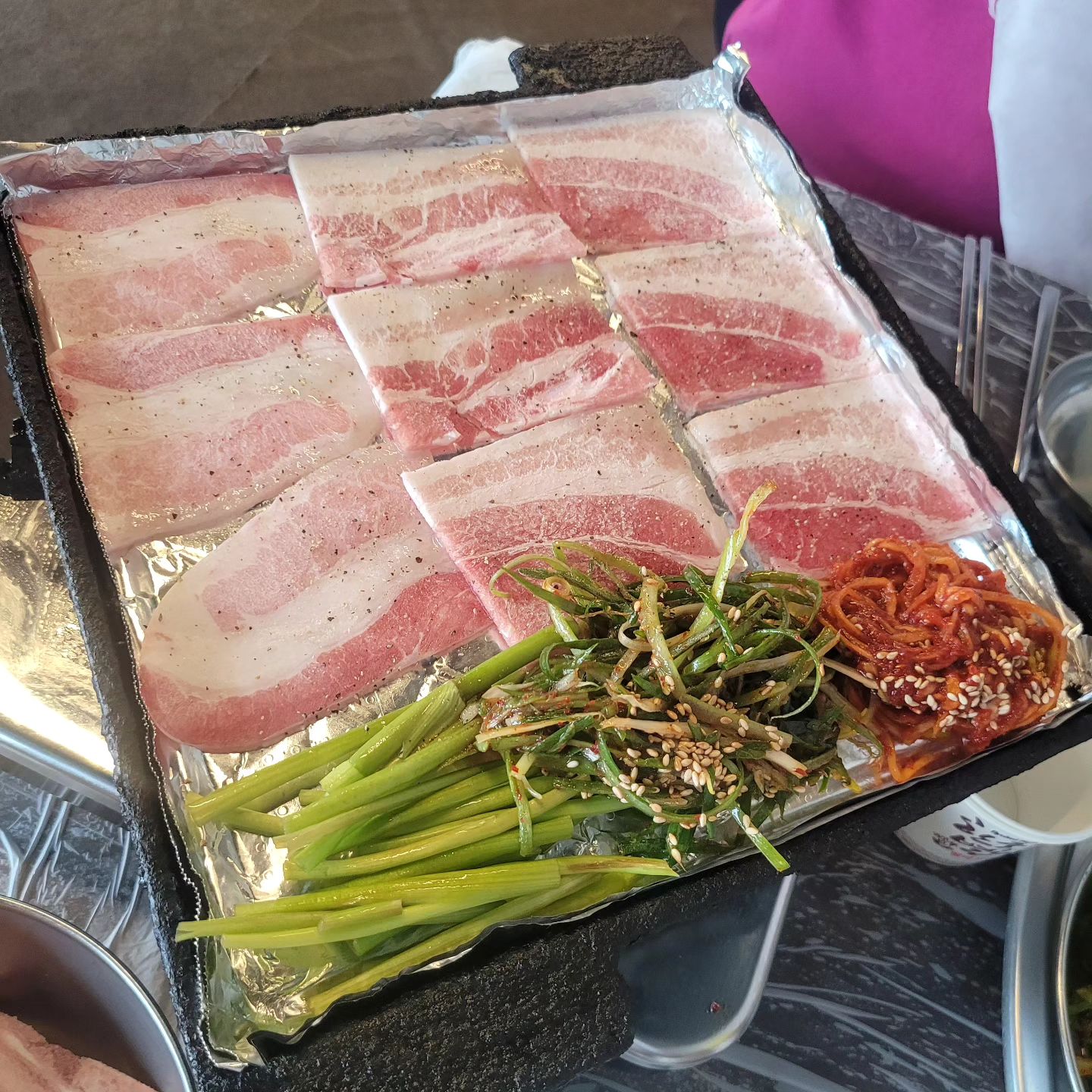 우왕 일찍여는 대패삼겹집이없엇는데 일찍열어서 너무 좋다
#88로타리집옥정점 #옥정맛집 88rotary_okjeong
