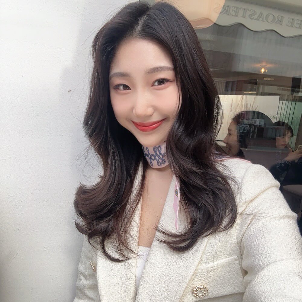 여기 딸기케이크🍓🍓🍓와 푸딩🍮🍮🍮,,, 대존맛

푸딩먹으러 일본 안 가도 될것같아요,,🫶🏻

또 먹으러 가고싶자낭,,🩵💙

🫧수린이 2일차 배운내용🫧
월요일 1일차 내용 복습 하기
벽잡고 음파하면서 발차기 80번씩 
킥파잡고 음파하면서 레인 돌아다니기 

뭔가 내 움직임을 움짤로 보면 웃길 것 같은 생각이 든다.🫧🫧

#참방참방 #수영#취미수영#운동#운동기록 
#오수완 #수린이#수린이그램 #수린이일기 
#푸딩#딸기케이크#신사 #신사카페#히트로스터스신사