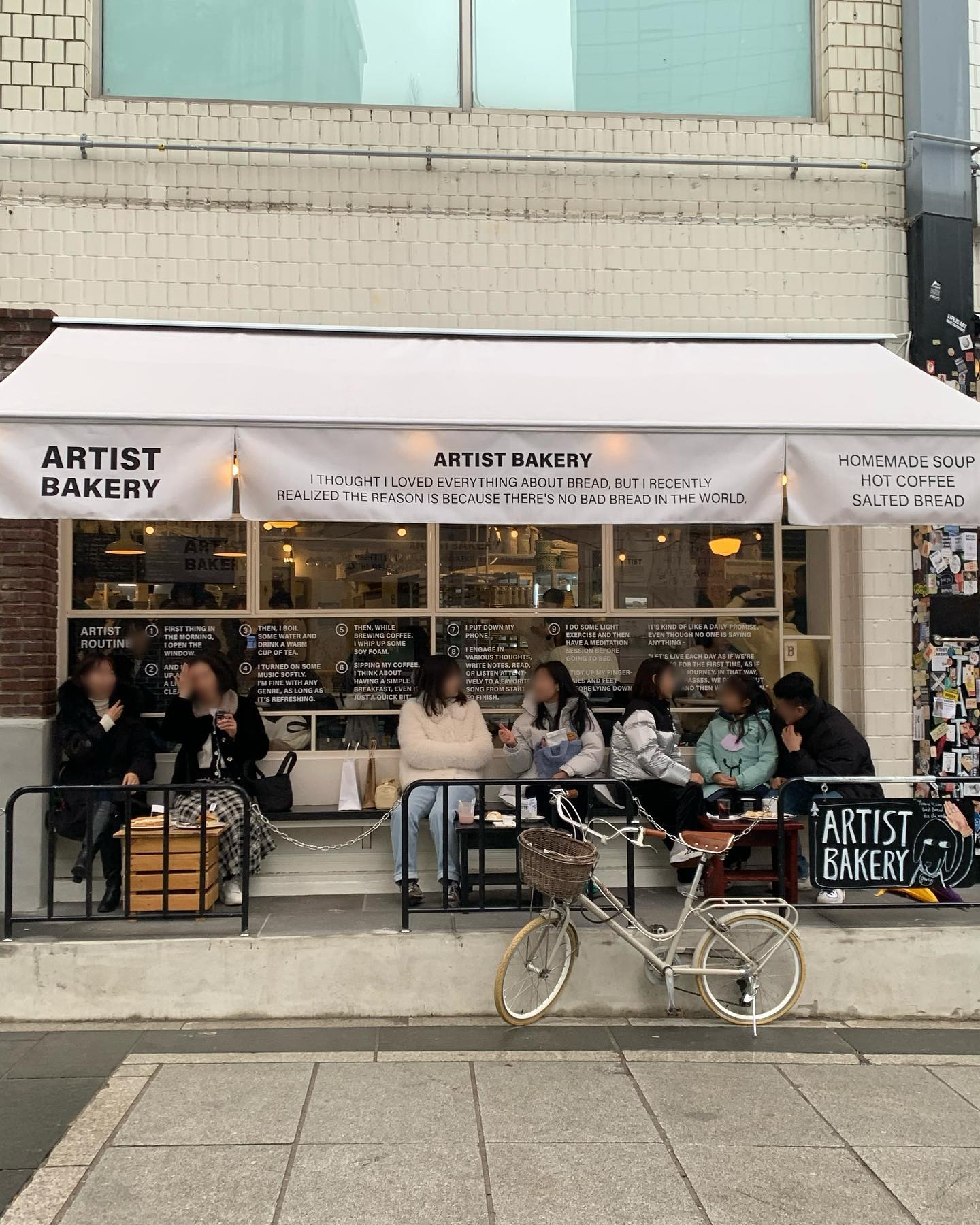 소금빵 트러플 바게트 머쉬룸 스프 최강 맛집 1등 체크
웨이팅 할만하다! 꼭 꼭 꼭 다시 간다! 빵만 5만원^^ 테이크아웃🥯🥖💛