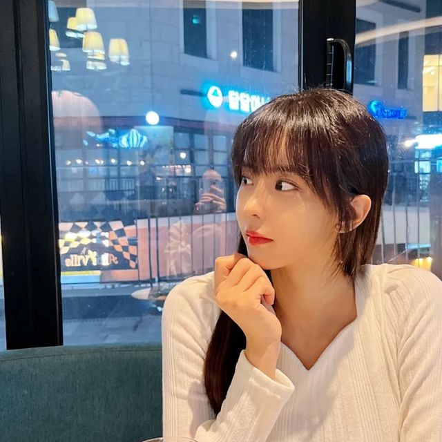 김지은 / Kim Ji-eun on Instagram: "#협찬 동탄역 근처 유명한 스테이크맛집 시리얼고메2.0에 방문했어요! '시리얼 고메'는 '다양한 미식의 향연' 이라는 뜻이라고 해요~ 부채살 스테이크와 해산물