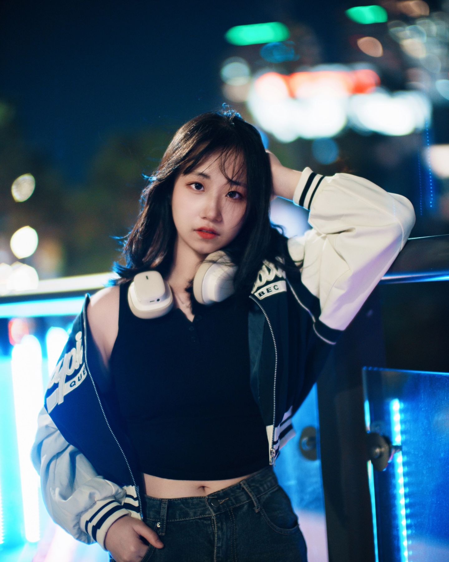 밤이니까 마지막으로 sexy 투척하고 갈게^^
아니라고?
그건 기분 탓이야🥰