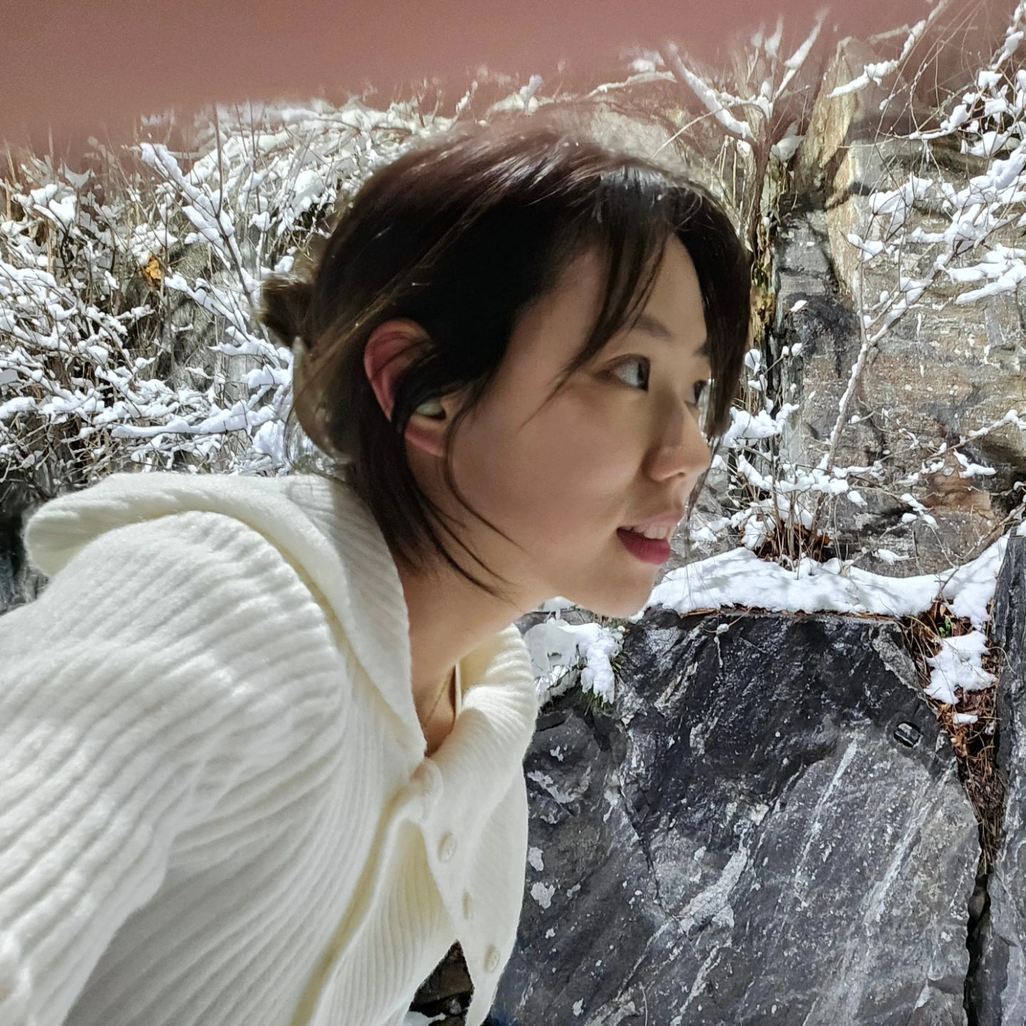 거, 부릅 뜬 건 아닌데 말여..

#기카노보 #셀카 #눈오는날❄️
#그나저나요즘피부가이상해
