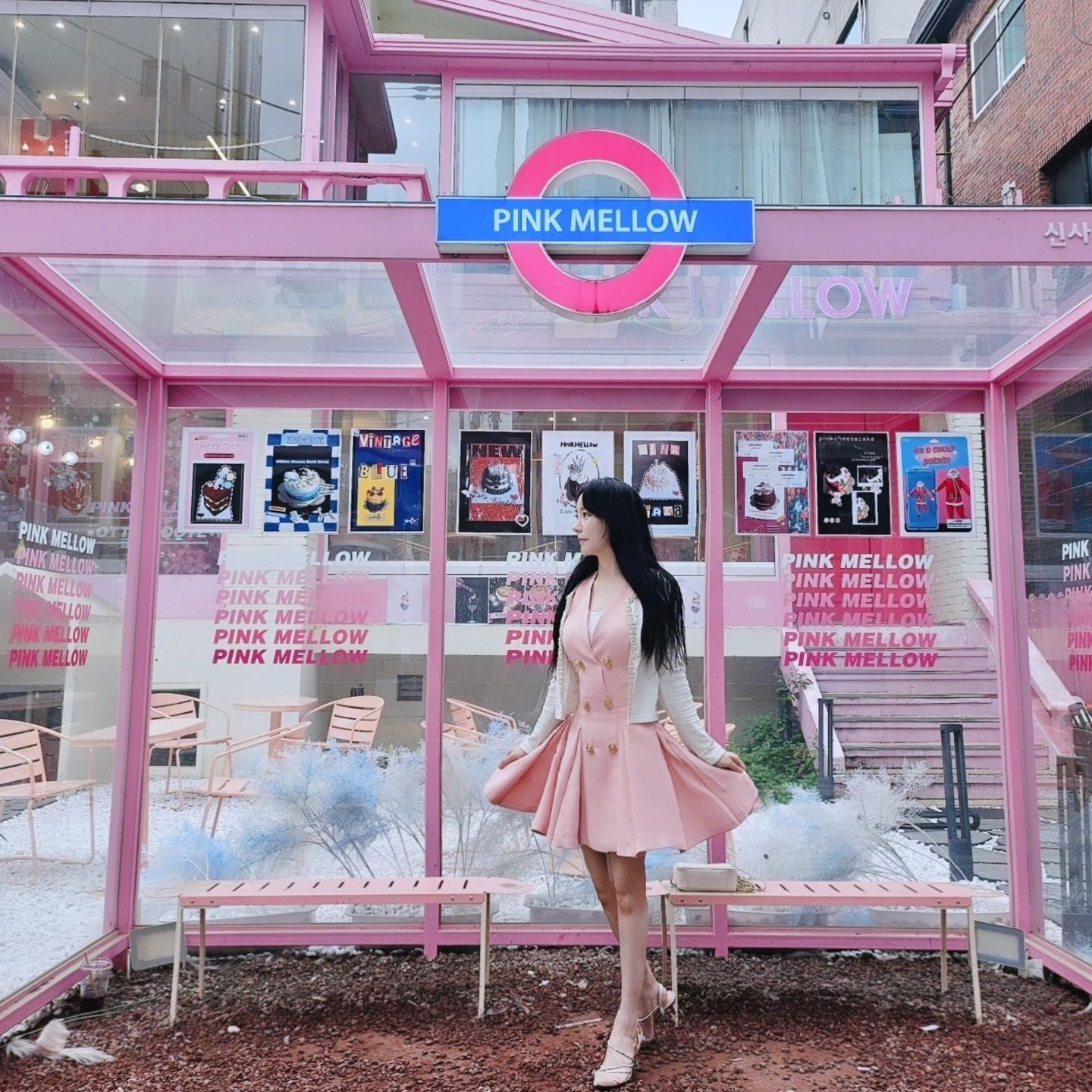 나는 오늘 어제의 너와 만난다

샤랄라 원피스는 아델리아에서 구매했어요👗
.
.
.
#압구정로데오#아델리아#의류샵
02-3446-1698