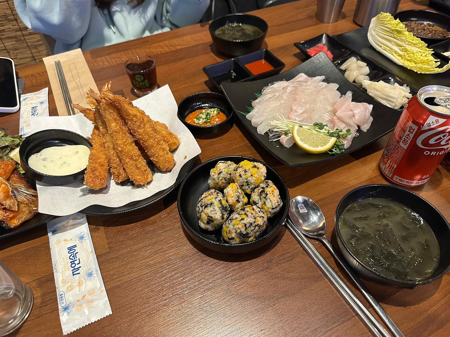 마눌님께 선물받은 아이폰 14프로

아직은 손꾸락이 말을 안듣지만 이렇게 사진이 영롱하게 나오는구나❤️❤️