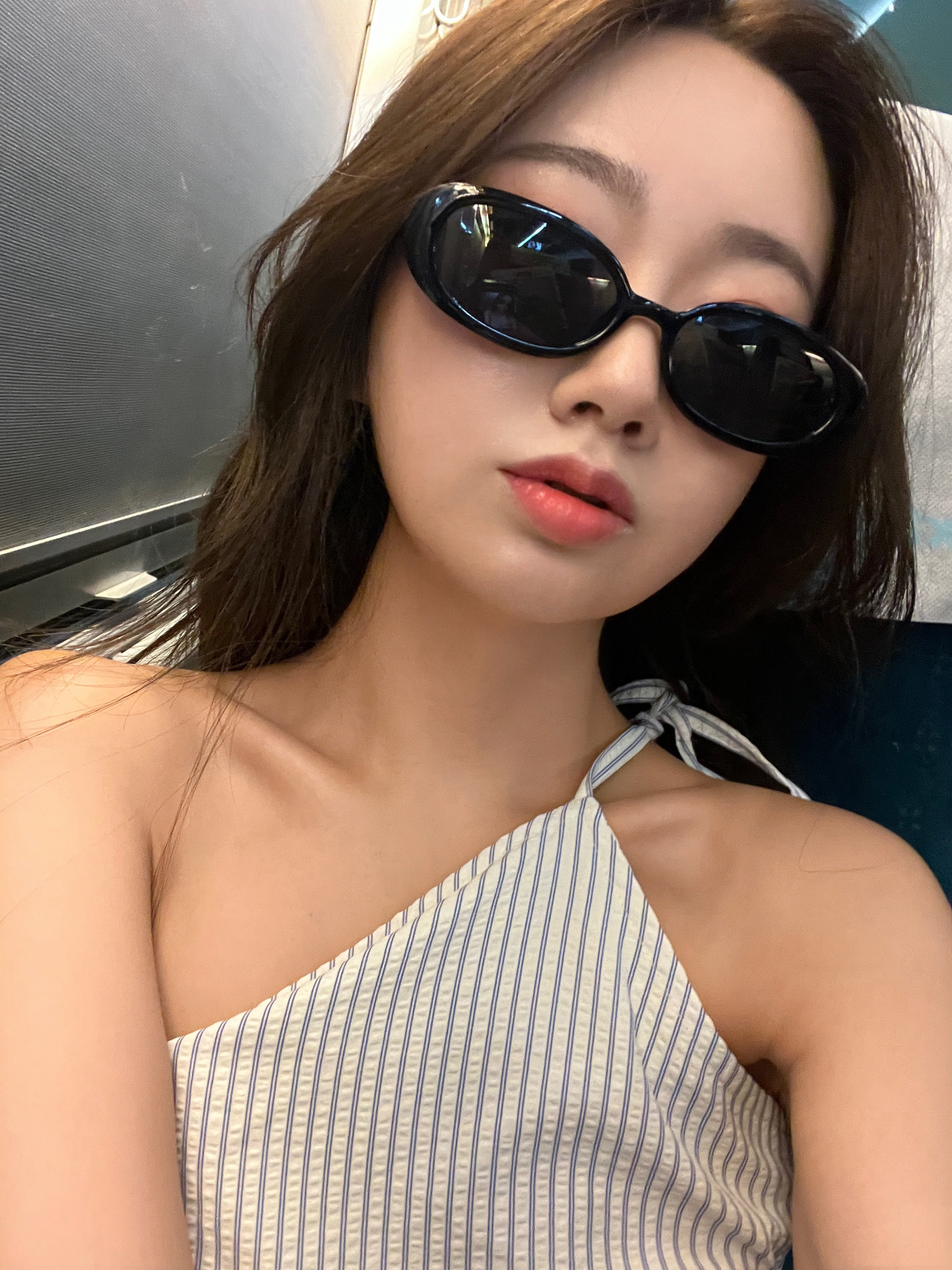 [SeeChic] 레트로 y2k 타원 경량 슬림테 자외선 차단 선글라스 S1