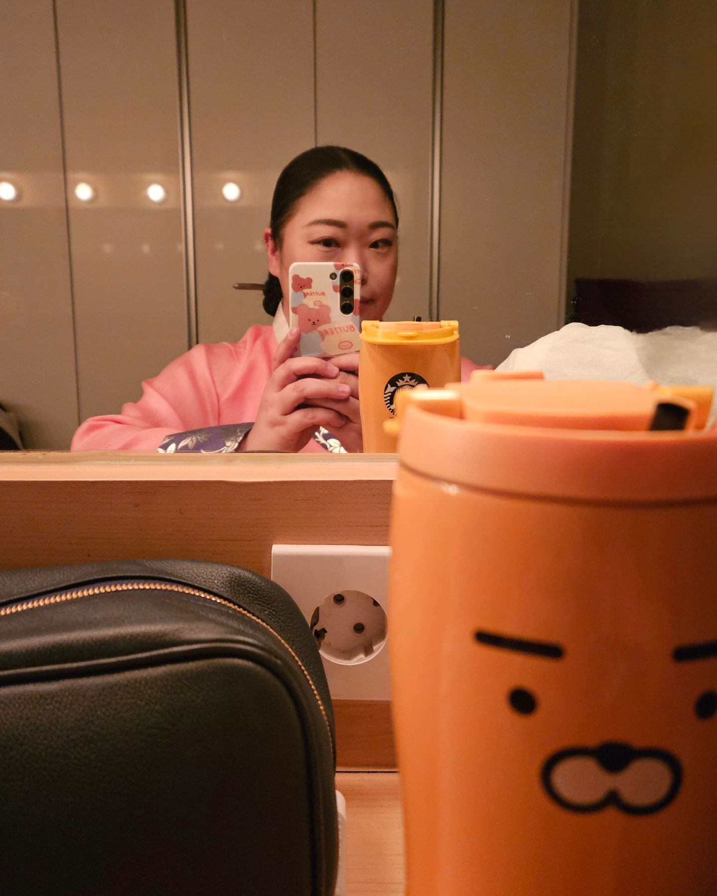 봄이라 꽃분홍🌸
선생님 발표회 국립민속박물관
오늘도 장난 없는 선생님의 민요 가락과 산조... 완전 킹왕짱...👍