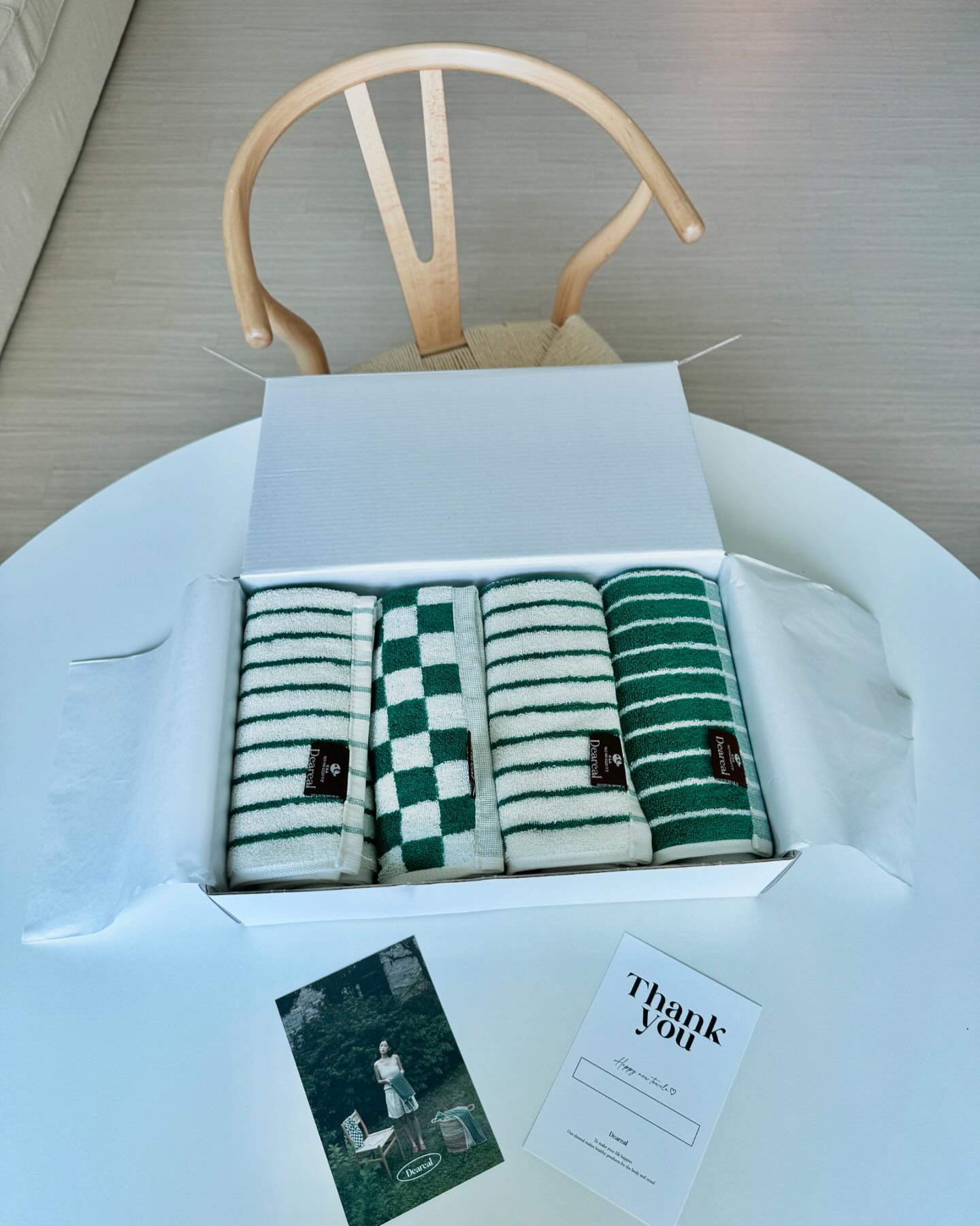 여름맞이 수건 교체 🌿
푸릇푸릇한 그린컬러가 상큼하네요 🐢💚
deareal.kr