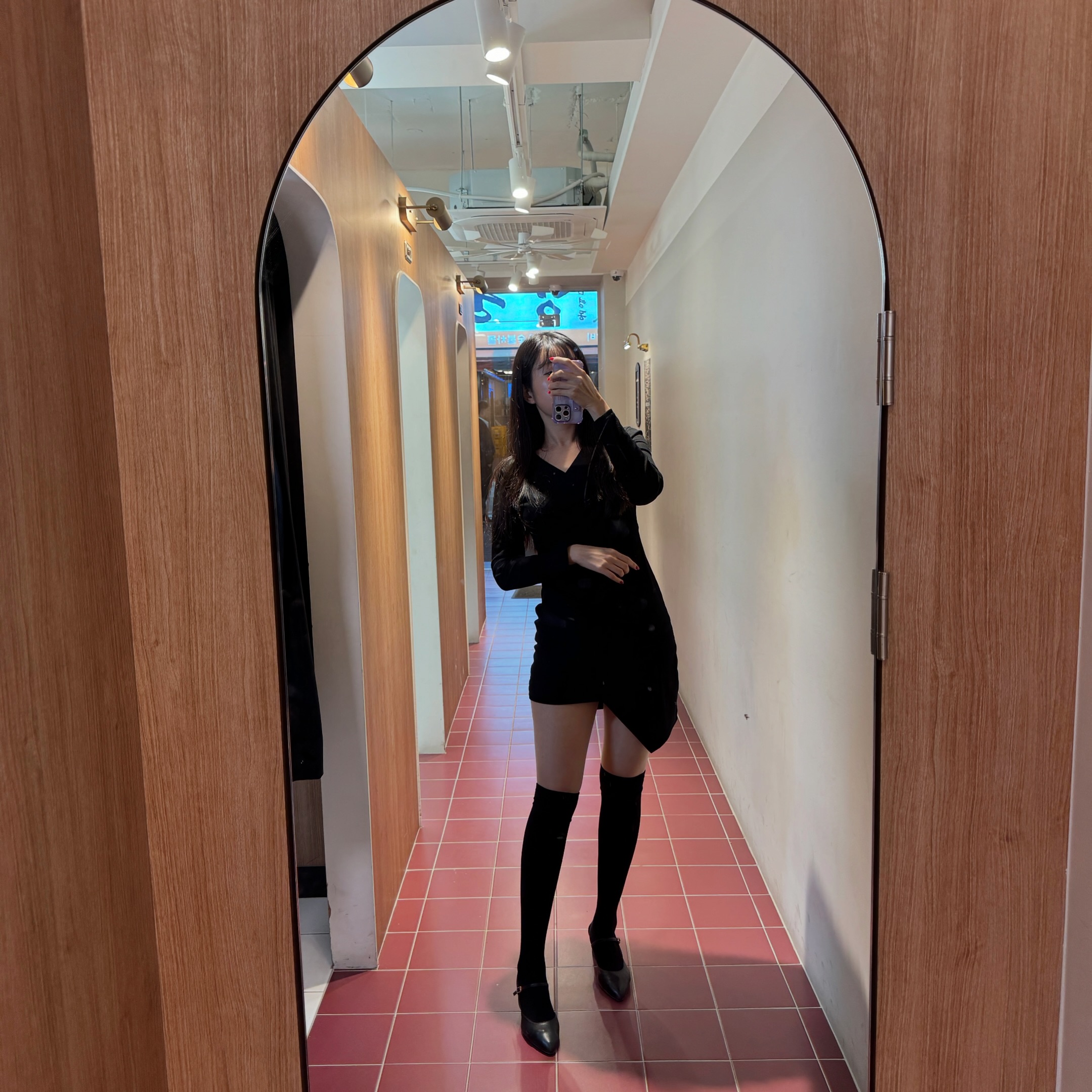 👩🏻

#모노멘션