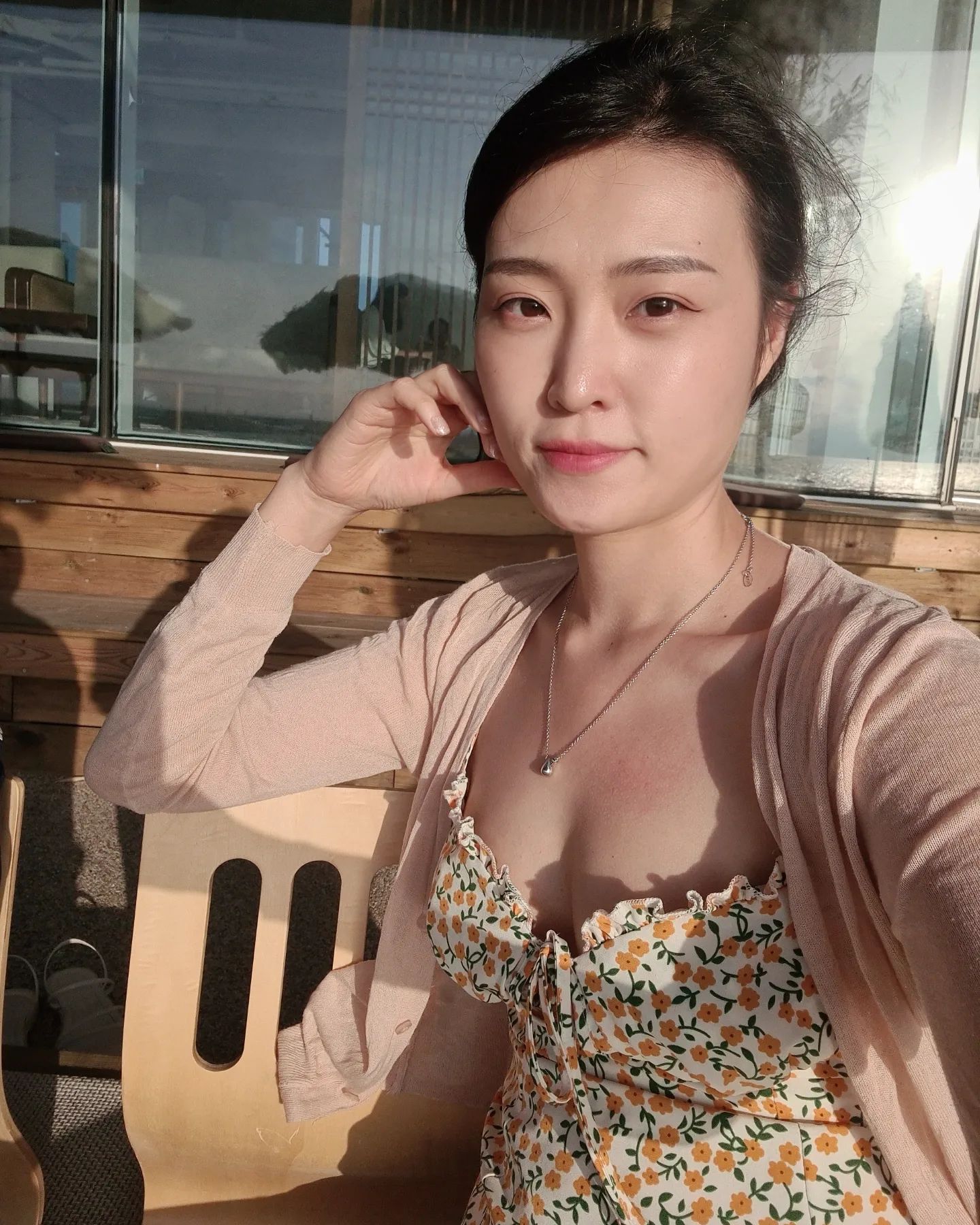 🏖🔆
잠깐있었는데 벌써 다탔음

#selfie#여행기록#여행#핫플카페#여행스타그램#감성카페#해지개#제주#국내여행#korea#jeju#summer