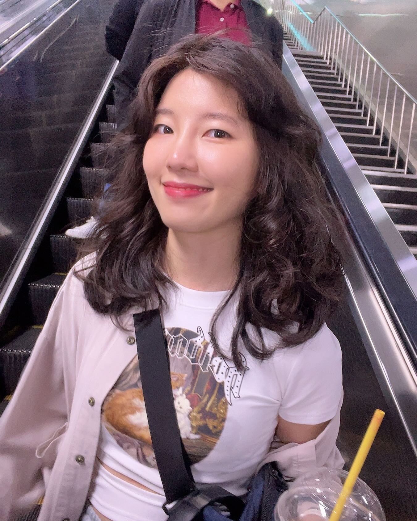 하이틴같은 그녀~
.
.
.
.
#이뽀 #쪙이