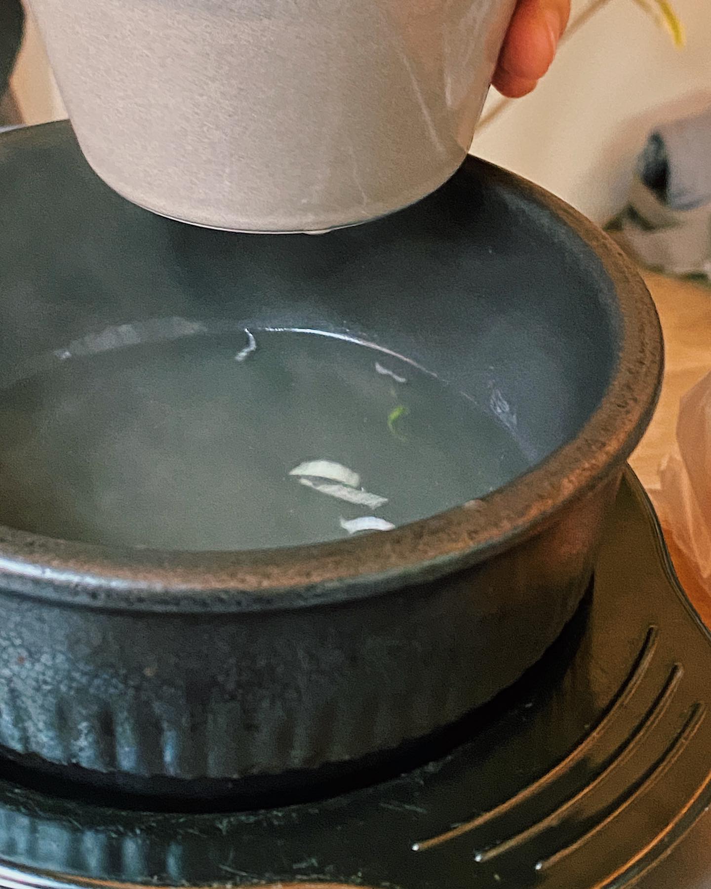 시원한 곰탕에 꼬리 갈비찜...🫶🏻 
깍두기 맛있었는데...🐖 #밥두공기뚝딱