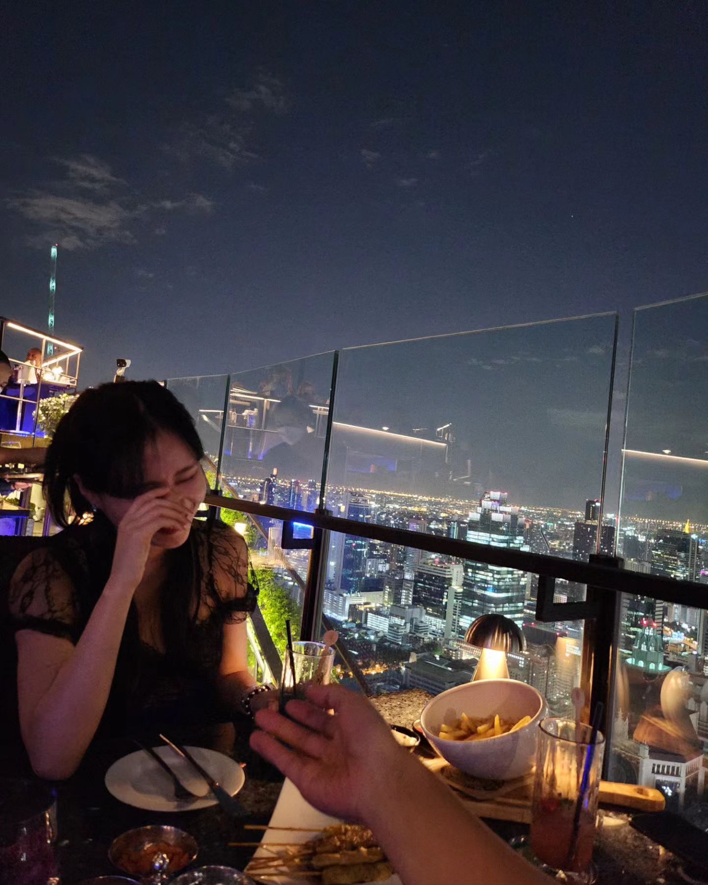 여행을 마치며... ⭐️
우리들의 신혼여행 컨셉 짤들을 모아보았단다✨️

즐거운 신혼을 보내고 돌아왔구낭🤣🤣🤣ㅋㅋㅋㅋㅋㅋㅋㅋㅋㅋㅋㅋㅋㅋㅋㅋㅋㅋㅋㅋㅋㅋㅋㅋㅋ

#태국 #방콕 #방콕여행 #신혼여행온척 #컨셉짤 #즐거운여행이었다