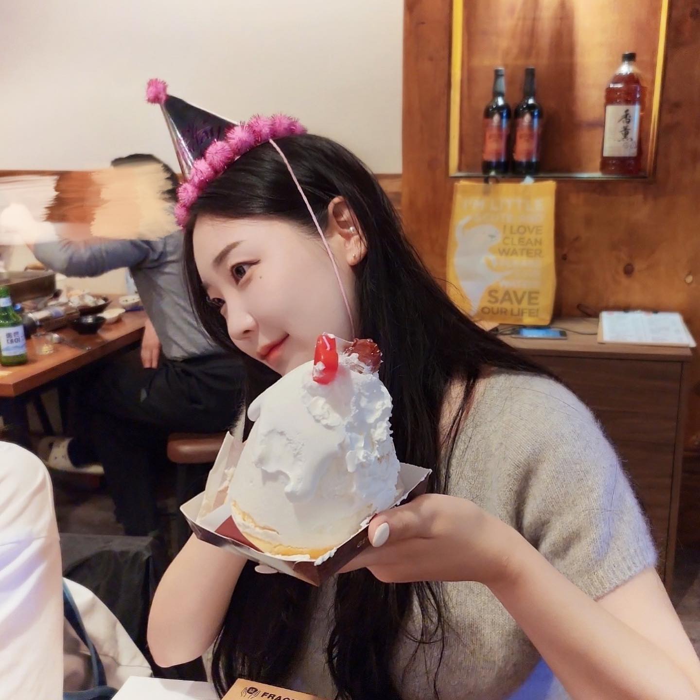 과분한 사랑, 과분한 첫 혜르메스 감사합니다 구구🐦🤍
에르메스보다 구하기힘든 가젤OG 오진다 🦊🧡 
다들 감사합니당 더 열심히 살게여,,,,🥹🥹