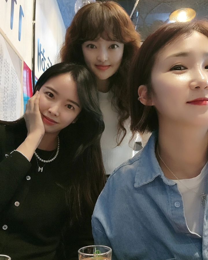 3/17일 자부😆
셋다 이사가고 왜딴동네에서 모인 3유부녀들
담엔 김포로 와주겠어?🤣