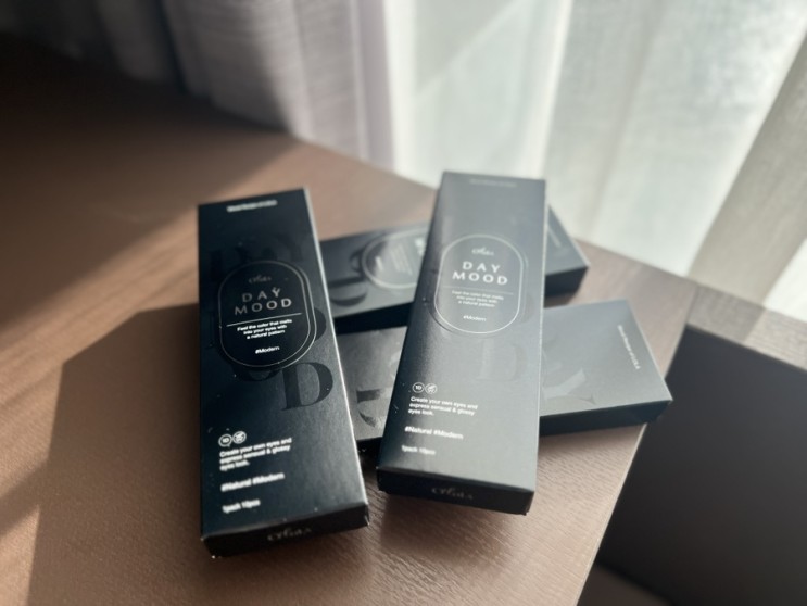 [뷰티] 데일리 렌즈 추천 오로라 데이무드 원데이 렌즈 브라운, 그레이 2종 투 톤 렌즈, 무드렌즈