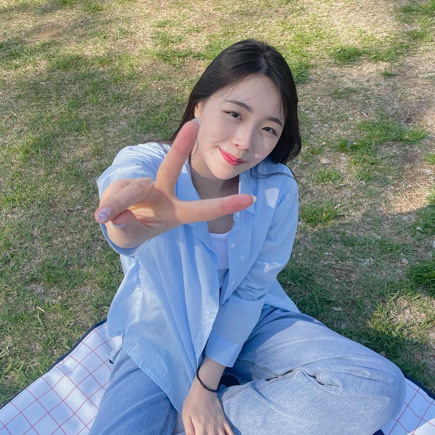 .
오늘은 어ㄹㅡ,,ㅣㄴ이날 ! 👶🏻