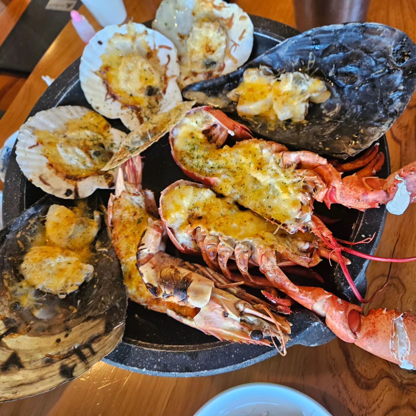 강화도 랍스터 뷰 좋은 곳에서 야미야미~~ 전복죽 무한리필 짱♡

#협찬 #강화도맛집 #강화도랍스터 #강화도장어구이 #강화맛집 #등나무가든 #뷰맛집