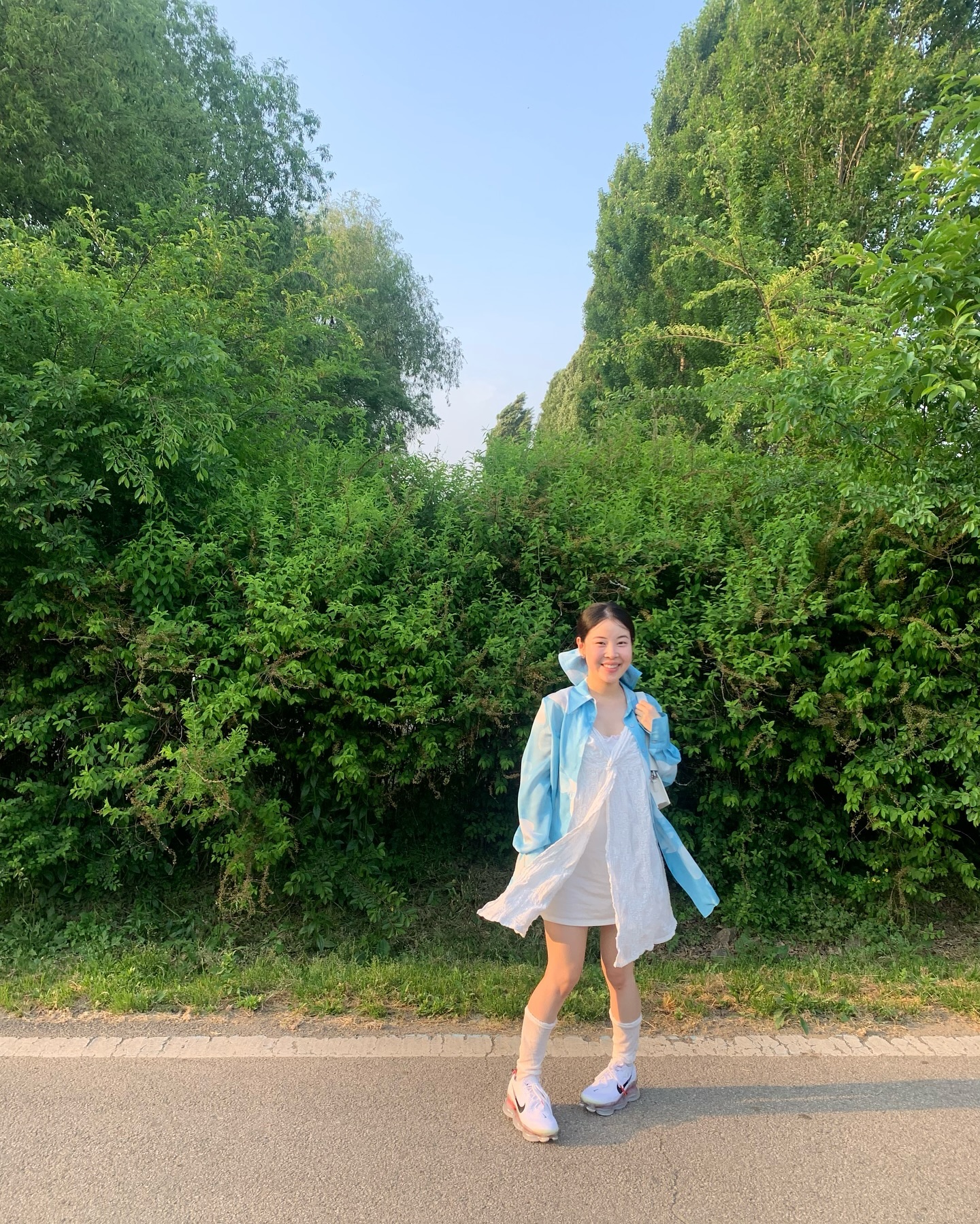 나는 할래! 행복할래! 뭐가 됐든 나는 행복하게 살래!!🩵
 
바로 집 앞이지만 오동이 나오면 한동안 없을 한강
열심히 담아둬야지 ☁️🌳☀️