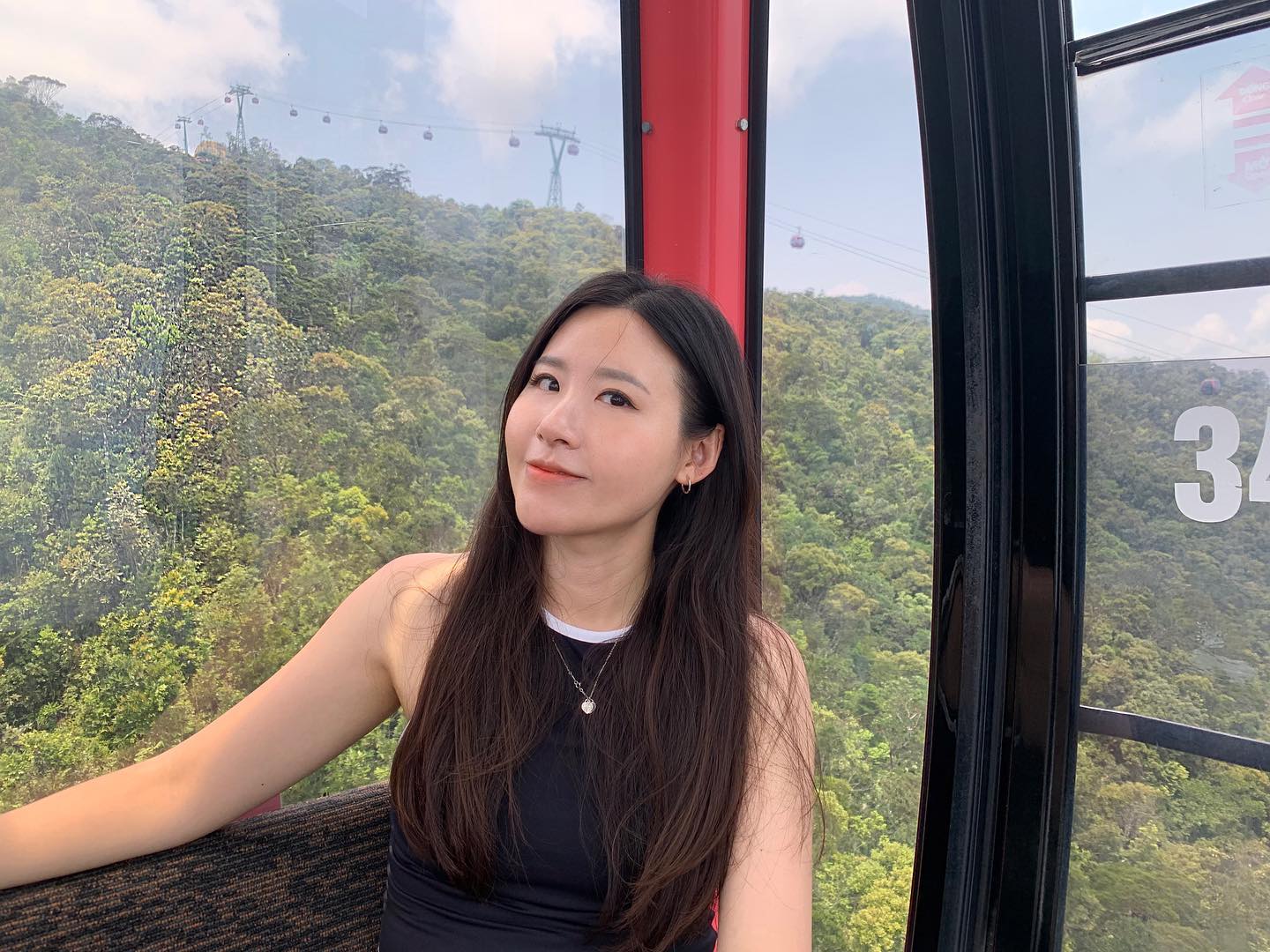 산이가 케이블카에서 집어 온 지도
덕분에 잘 보고 옴ㅋㅋㅋ 
엄마 길 헤메지 말라고 들고 온거지?
#다낭여행#바나힐케이블카