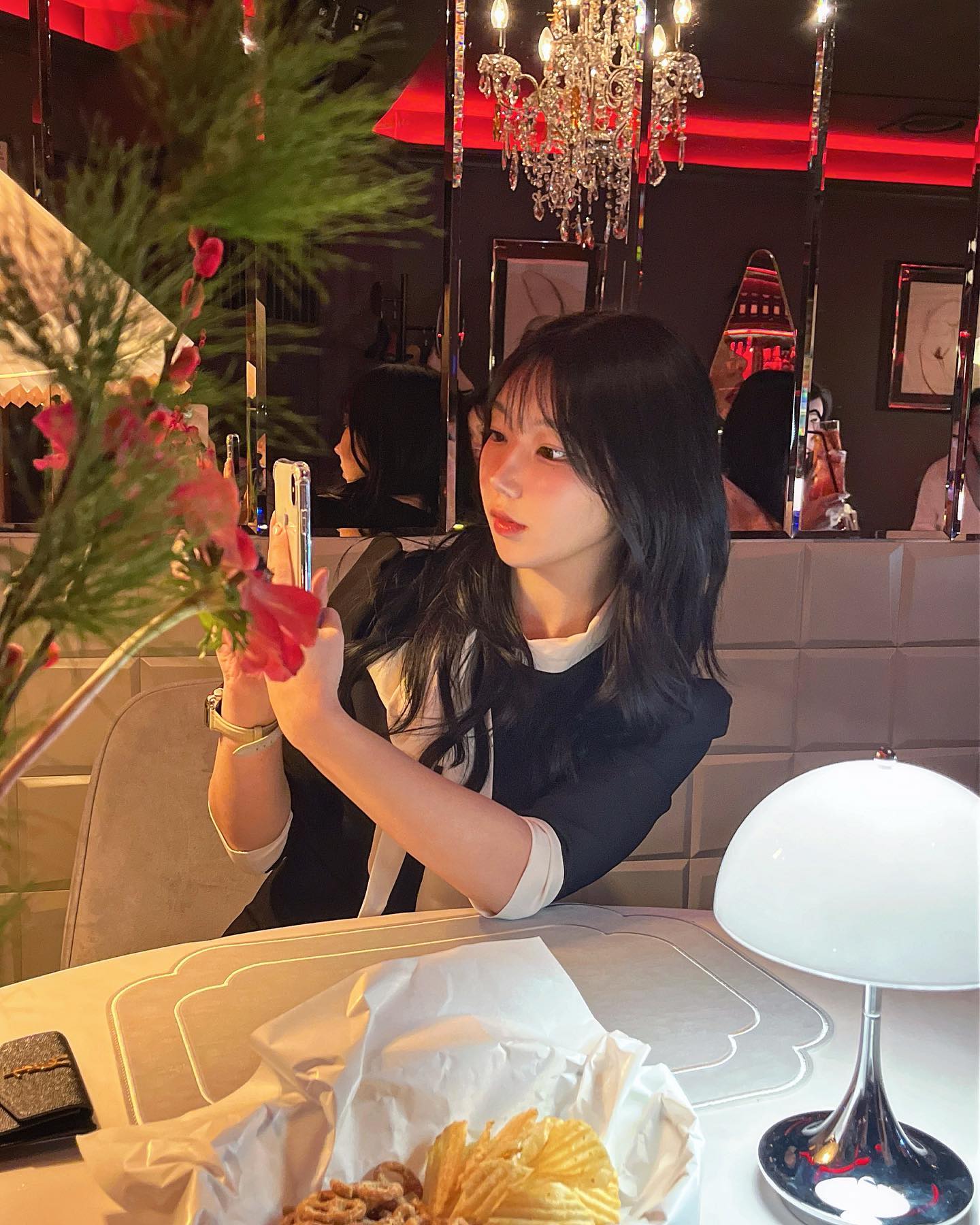 #협찬 adultonlylounge 
신사 어른이들 여기 다 모였다길래 제가 한번 가봤슴니다 ´͈ ᵕ `͈ 

#어덜트온리 #신사라운지바 #가로수길라운지 #신사라운지