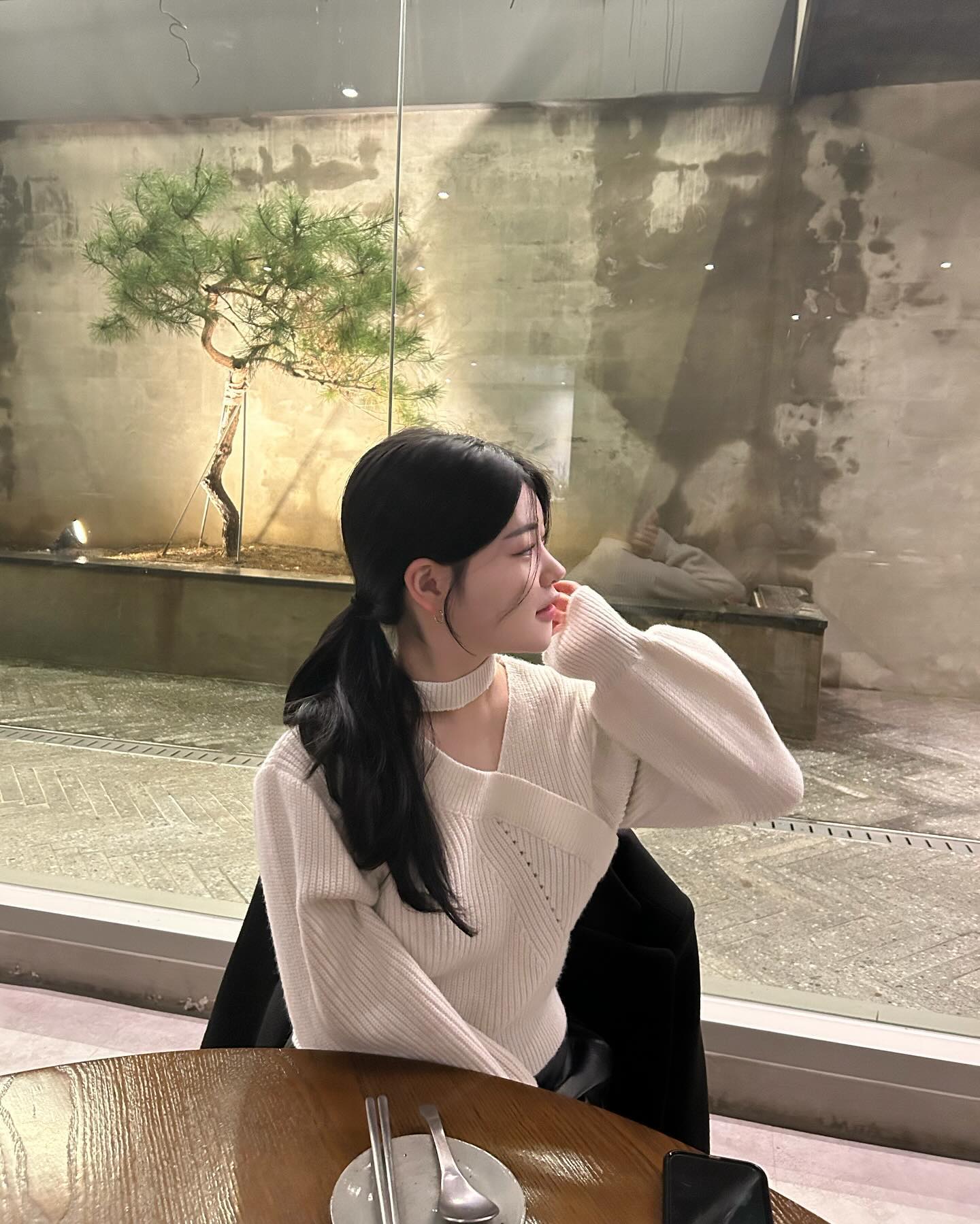오랜만에 머리 묶