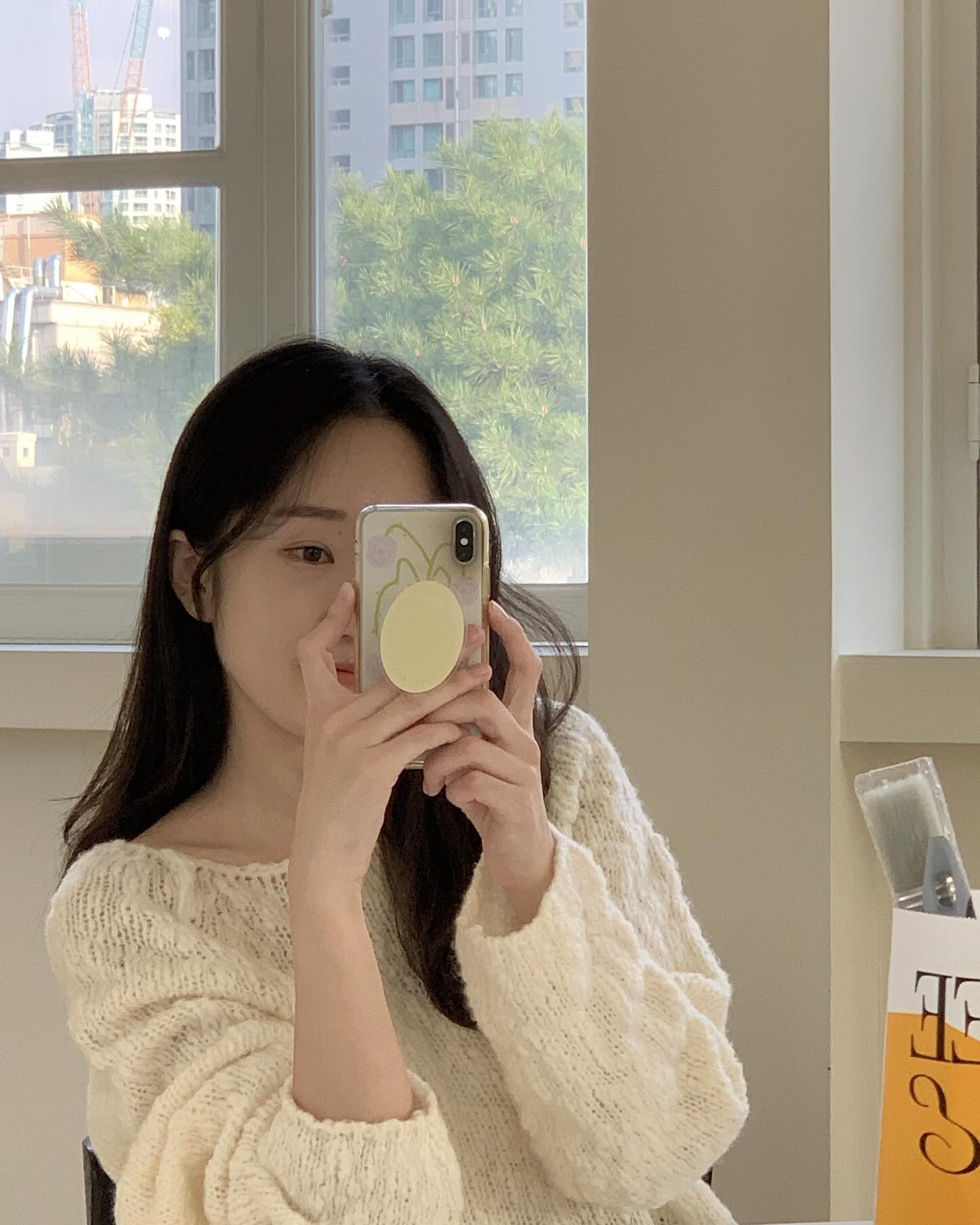 🎀
요 옆에 릴스 영상 찍은 날 ->
사부작 사부작 이것저것 했지요 ʕ”̮ॽु⋆⁺₊⋆ ♡̷̷̷ 
햇살 좋은 날 너무 행보캐🤍