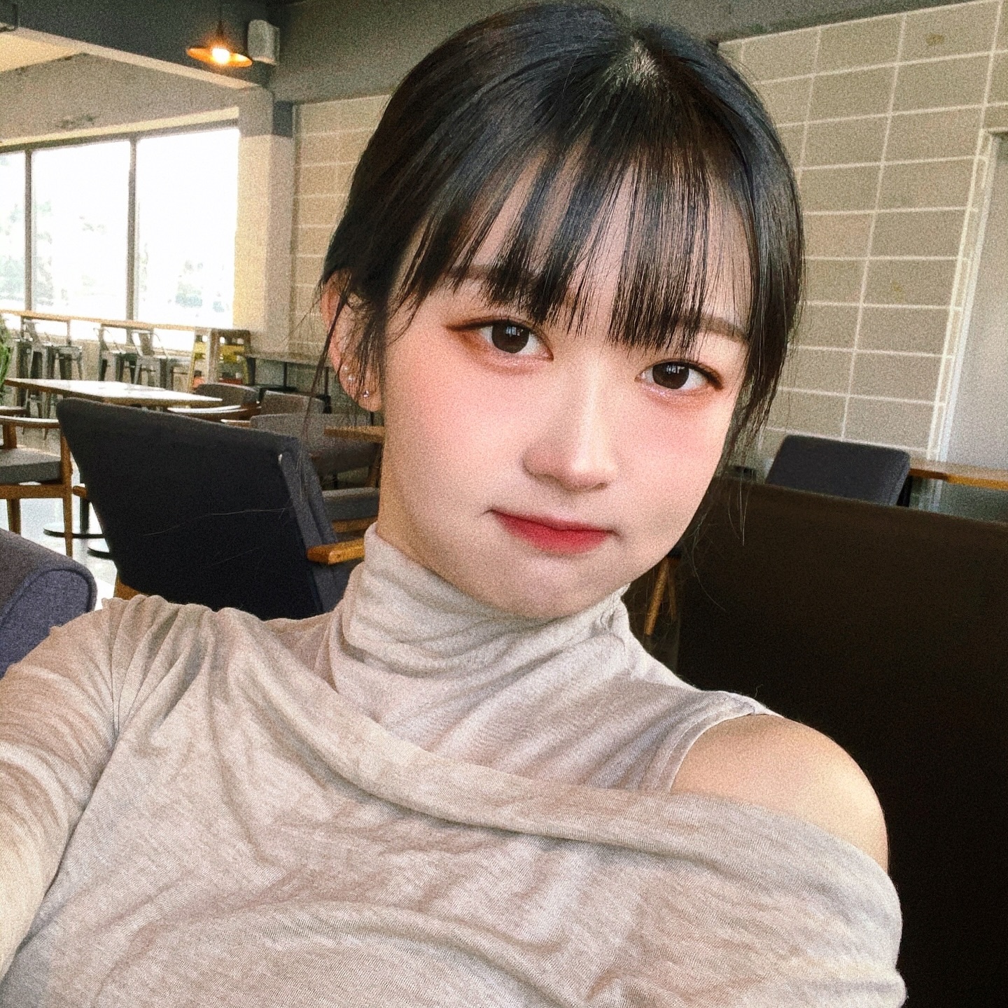 😘