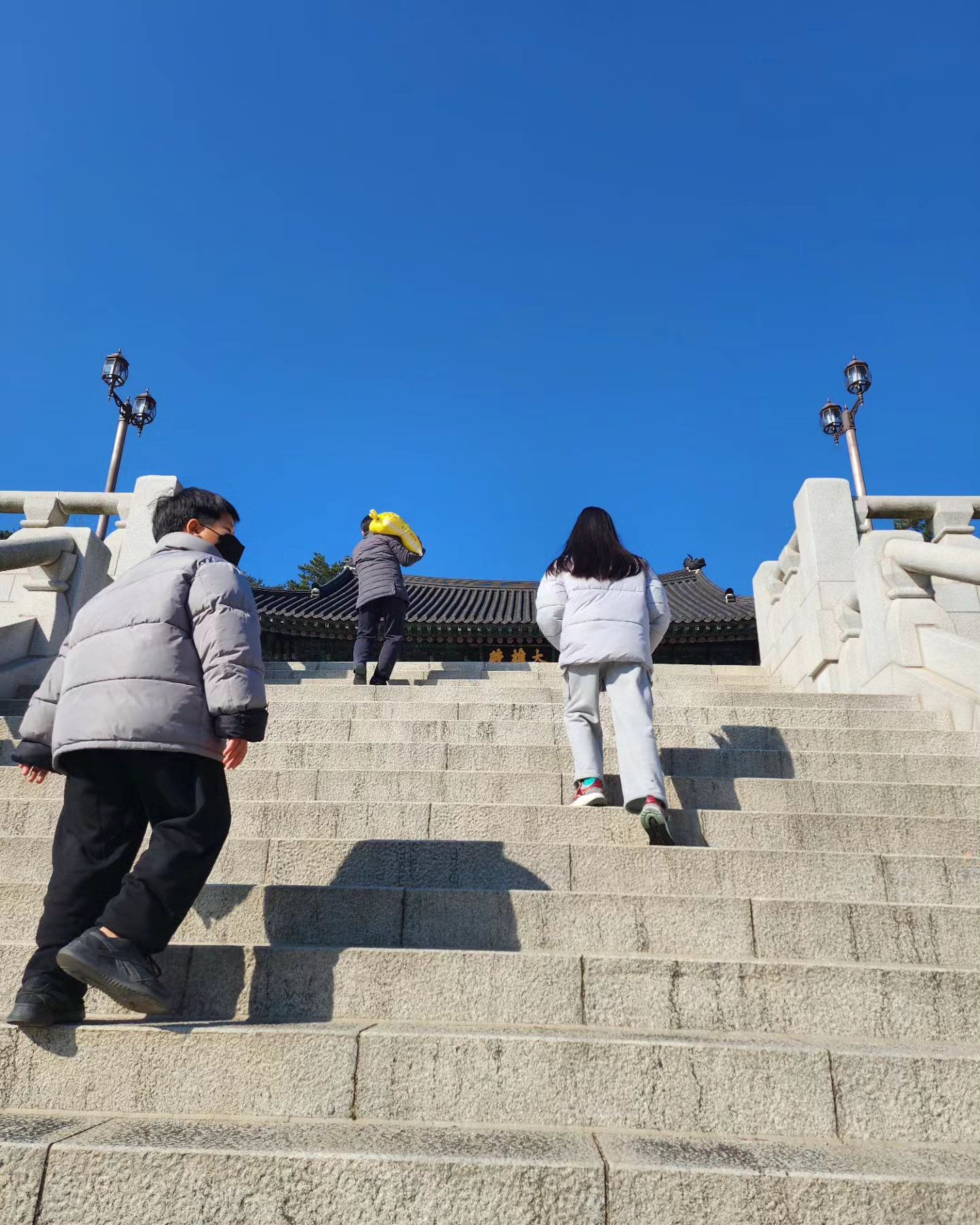 #
우리가족
2024.1.1
완료

평온하고 사랑스럽게 지냅시다

#가족이최고
#내친구들
#아빠는반백살