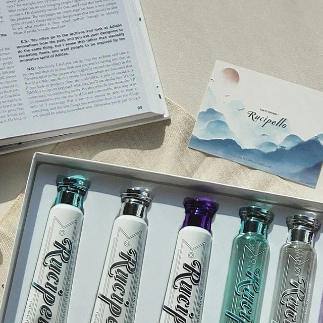 데일리우주 on Instagram: "#광고 명절때만 되면 선물세트 고민이죠. 저렴해보이는건 피하게 되고 또 너무 비싼건 많이 구입하가 어렵고, 실용적이면서 조금 특별한 치약뿐만 아니라 가글까지