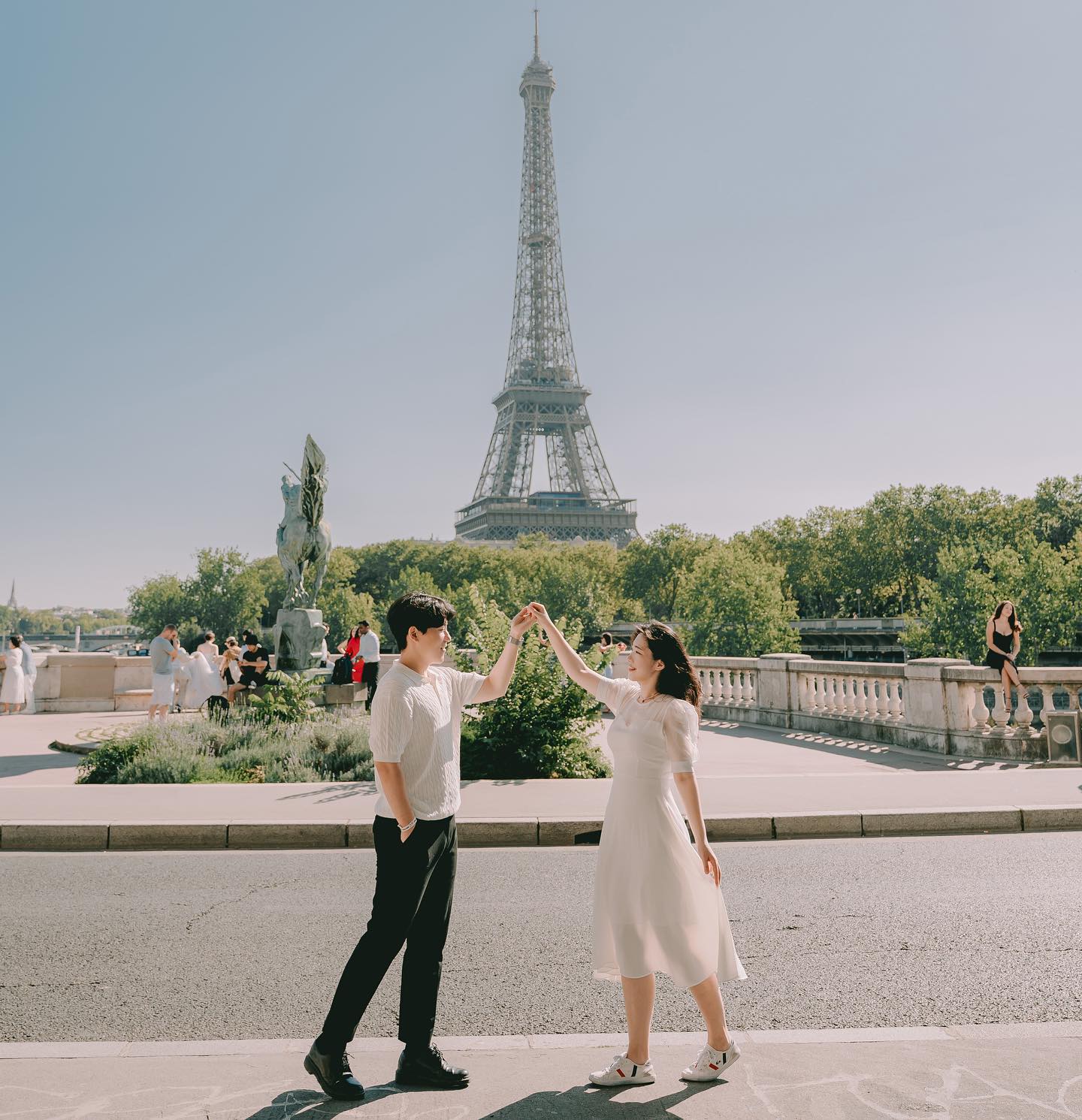 드디어 보정본 받았다 🥖
원본도 걍 너무 예뻐서 셀렉 두달 걸림

paris_shutterpresso 

#신행#파리#프랑스#파리스냅#paris#프랑스에서유일하게재밌던일#에펠탑보면서듣던노래랑