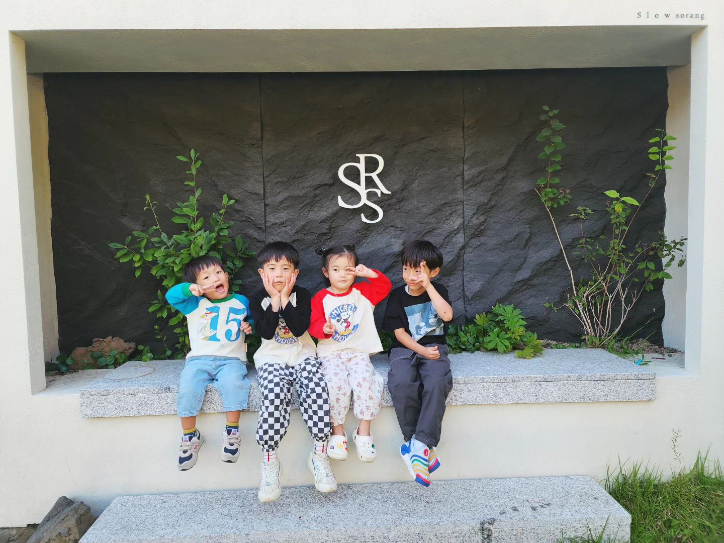 .
귀여운 아가들의
우당탕탕 추석여행💕
이 귀염둥이들을 우짜꼬😘
앞으로도 쭉❤️ 요래 귀엽쟈😚

#추석 #거제도 #여행 #거제여행 #마소마레 #슬로우소랑 #여행스타그램 #조카 #귀염둥이 #아가들 #세종맘