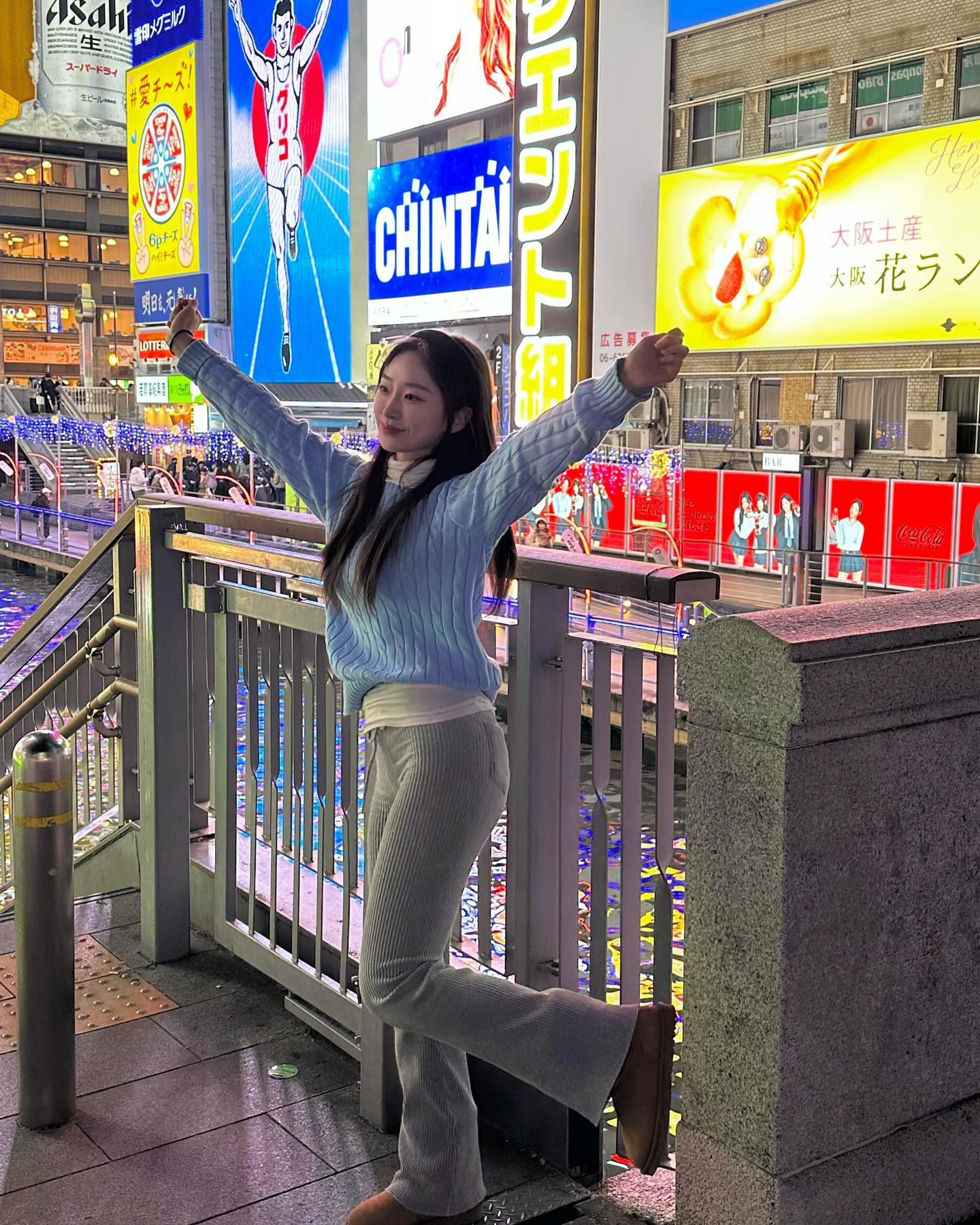내일 일본갈래? 하고 와버린🍡🍜
右手, 左手🙋🏻‍♀️