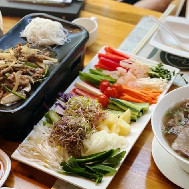 아시안테이블
맛있는 베트남음식 전문점
월남쌈 무한리필 너무 좋아♡

잠실 맛집으로 인정!
맛있는 쌀국수까지 먹자!

가즈아 #아시아테이블
#잠실맛집
#송파맛집
#석촌호수맛집