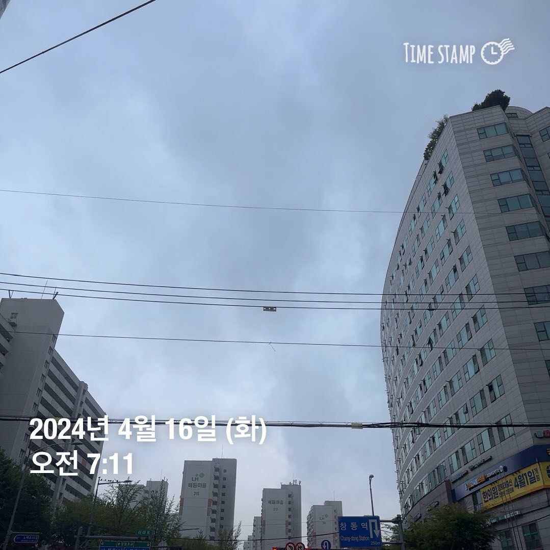 #굿모닝 

오랜만의 수영인거 같지만
사이판 에서 있는 동안 내내
물놀이를 했네 ㅎㅎ

자유영 배영 접영 평영 완료
자세교정은 언제 될까?ㅋㅋ

#새벽수영 #모닝수영 #아침수영 
#수영스타그램 #운동스타그램💪 
#수영하는아저씨 #운동하는아저씨