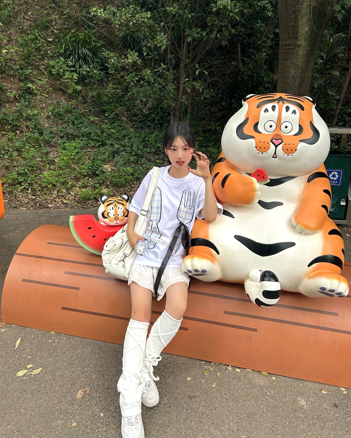 오늘 나 호랭이 봤음 呜嗷 🐯